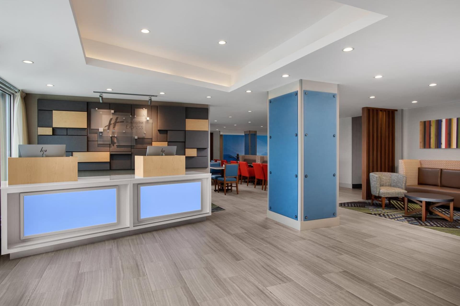Holiday Inn Express & Suites Woodside LaGuardia Airport gallery photo in Queens, NY — image 42