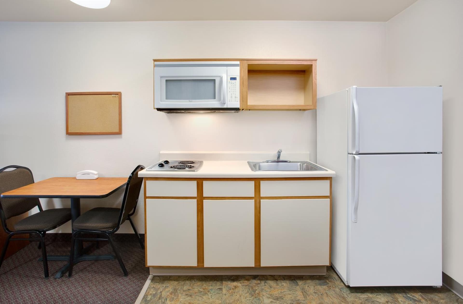 WoodSpring Suites Fort Wayne gallery photo in Fort Wayne, IN — image 13