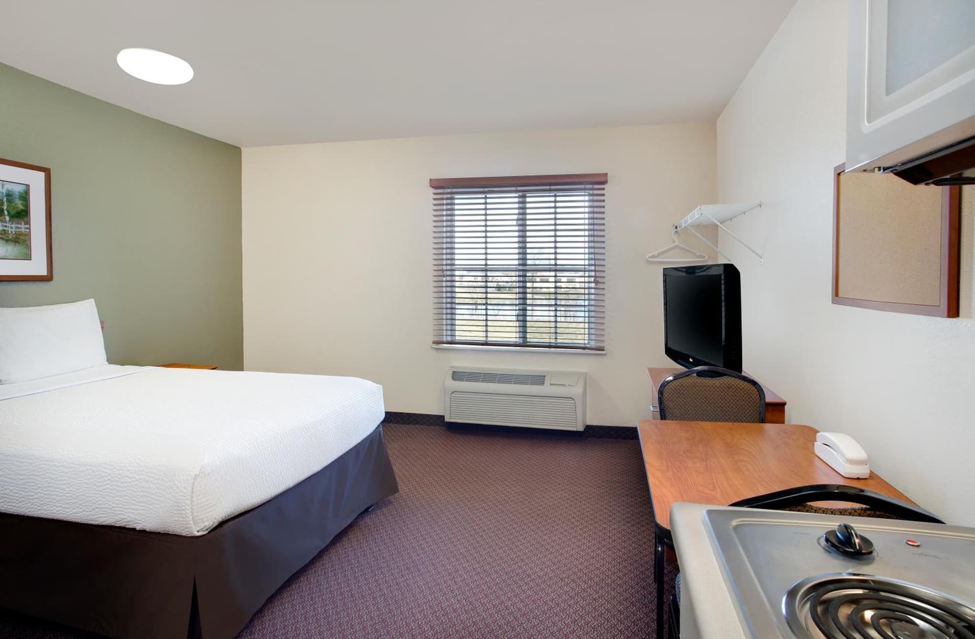 WoodSpring Suites Fort Wayne gallery photo in Fort Wayne, IN — image 4