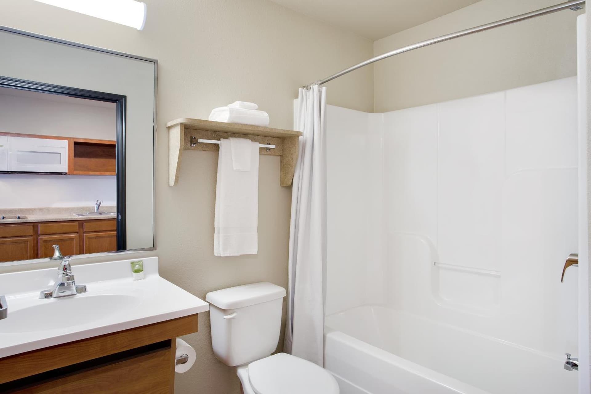 WoodSpring Suites Frederick I-70 gallery photo in Frederick, MD — image 19