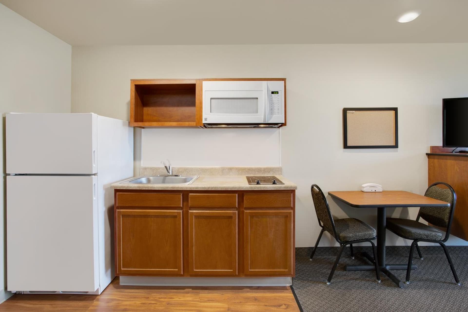 WoodSpring Suites Frederick I-70 gallery photo in Frederick, MD — image 16