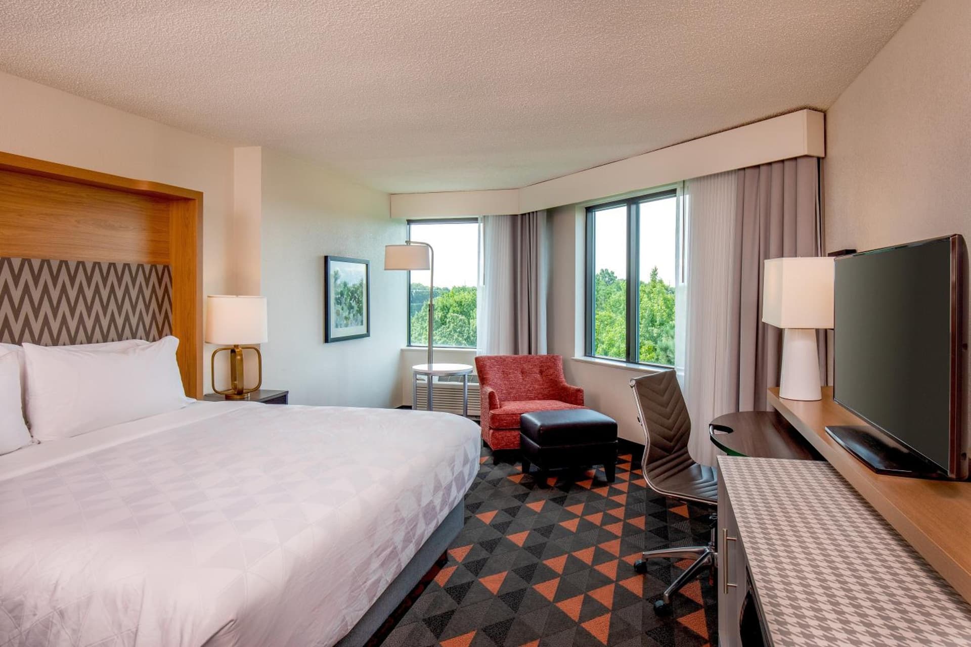 Holiday Inn Newport News - Hampton by IHG gallery photo in Newport News, VA — image 35