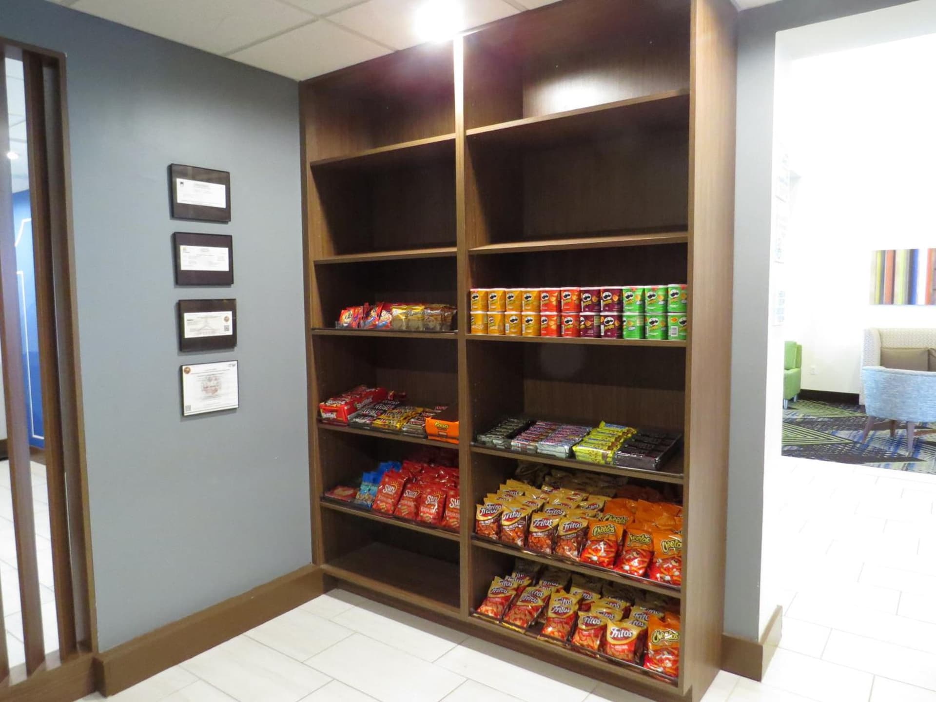 Holiday Inn Express & Suites Spring Hill by IHG gallery photo in Spring Hill, FL — image 73