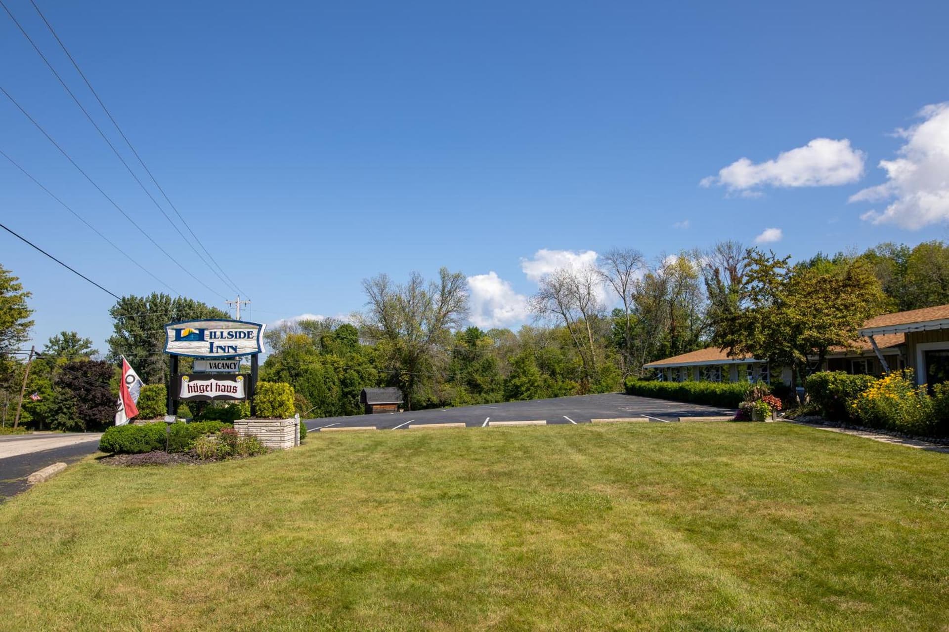 The Ellison Inn & Lounge featured exterior or lobby in Ellison Bay, WI — similar hotel