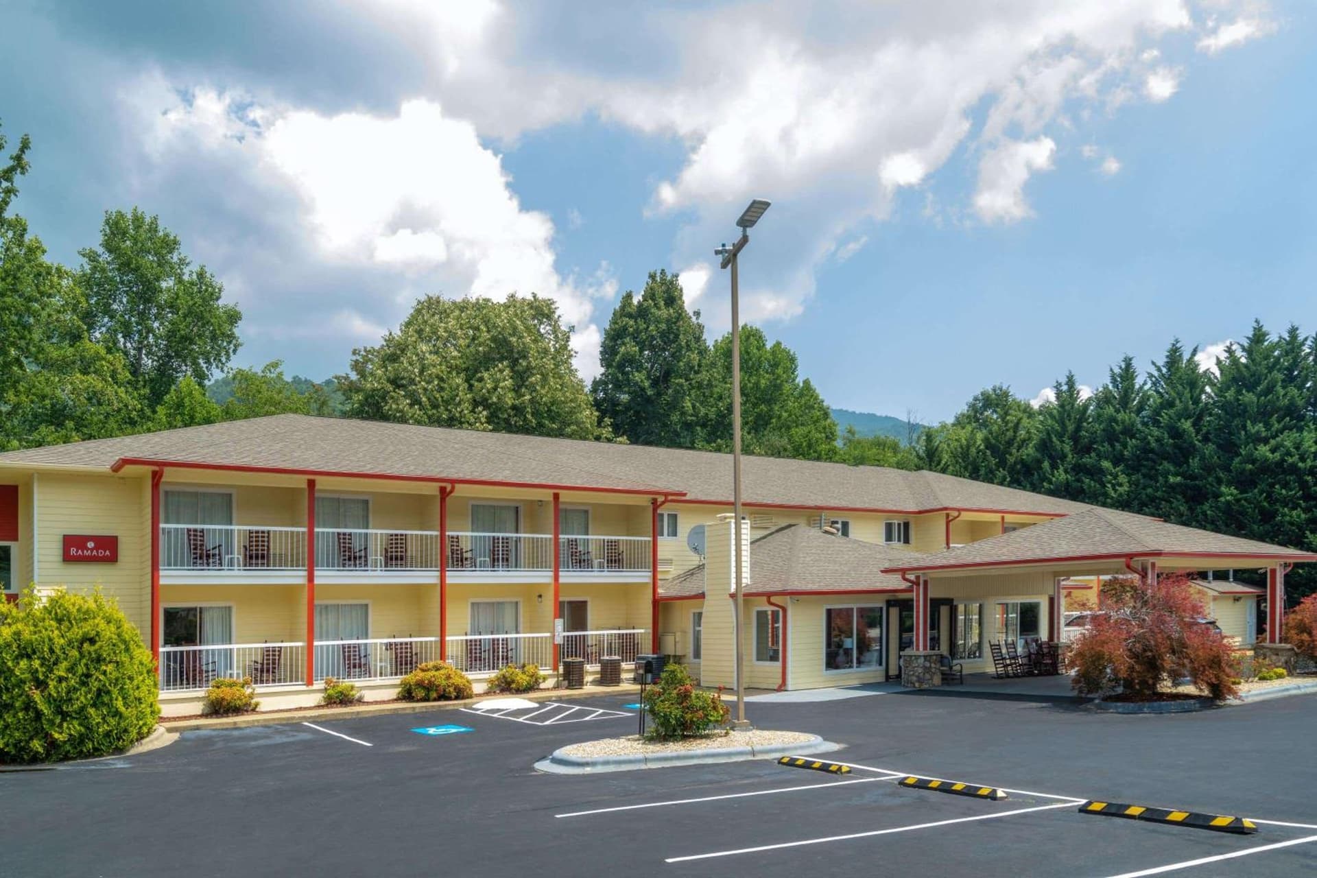 Ramada by Wyndham Maggie Valley property views in Maggie Valley, NC — gallery photo 3