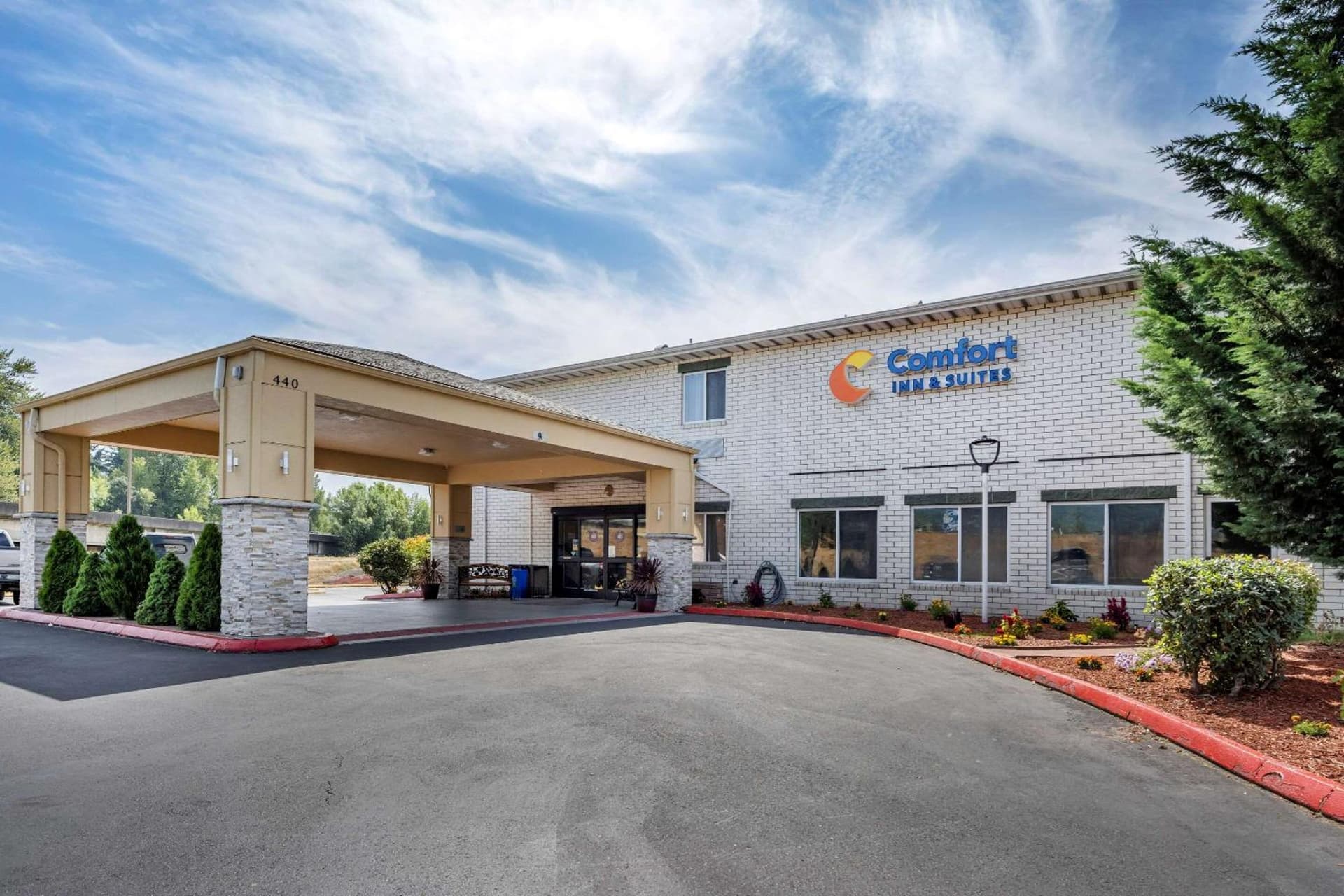 Comfort Inn & Suites Kelso - Longview property views in Kelso, WA — gallery photo 3