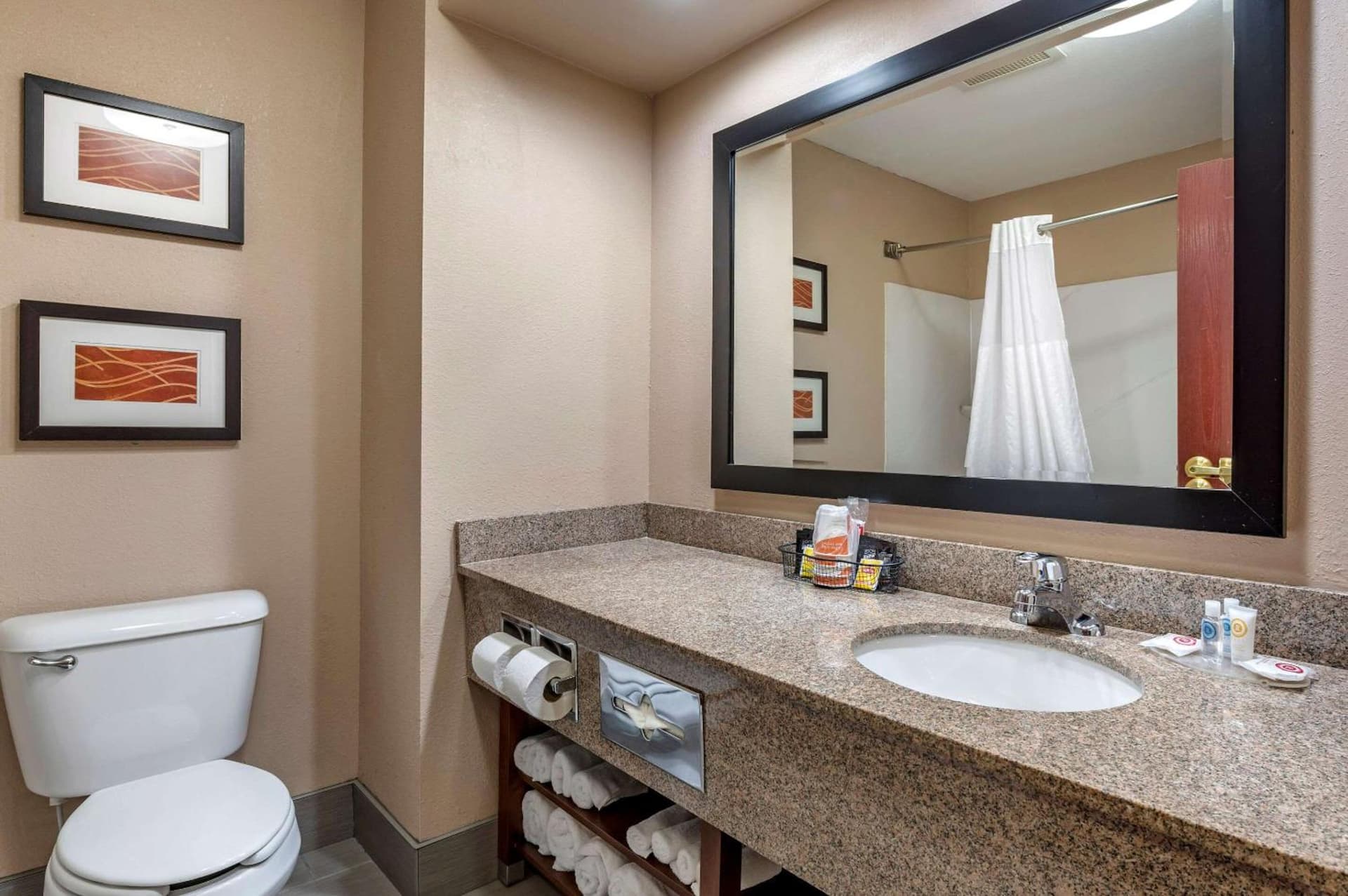 Comfort Inn & Suites Lawrenceburg gallery photo in Lawrenceburg, IN — image 31
