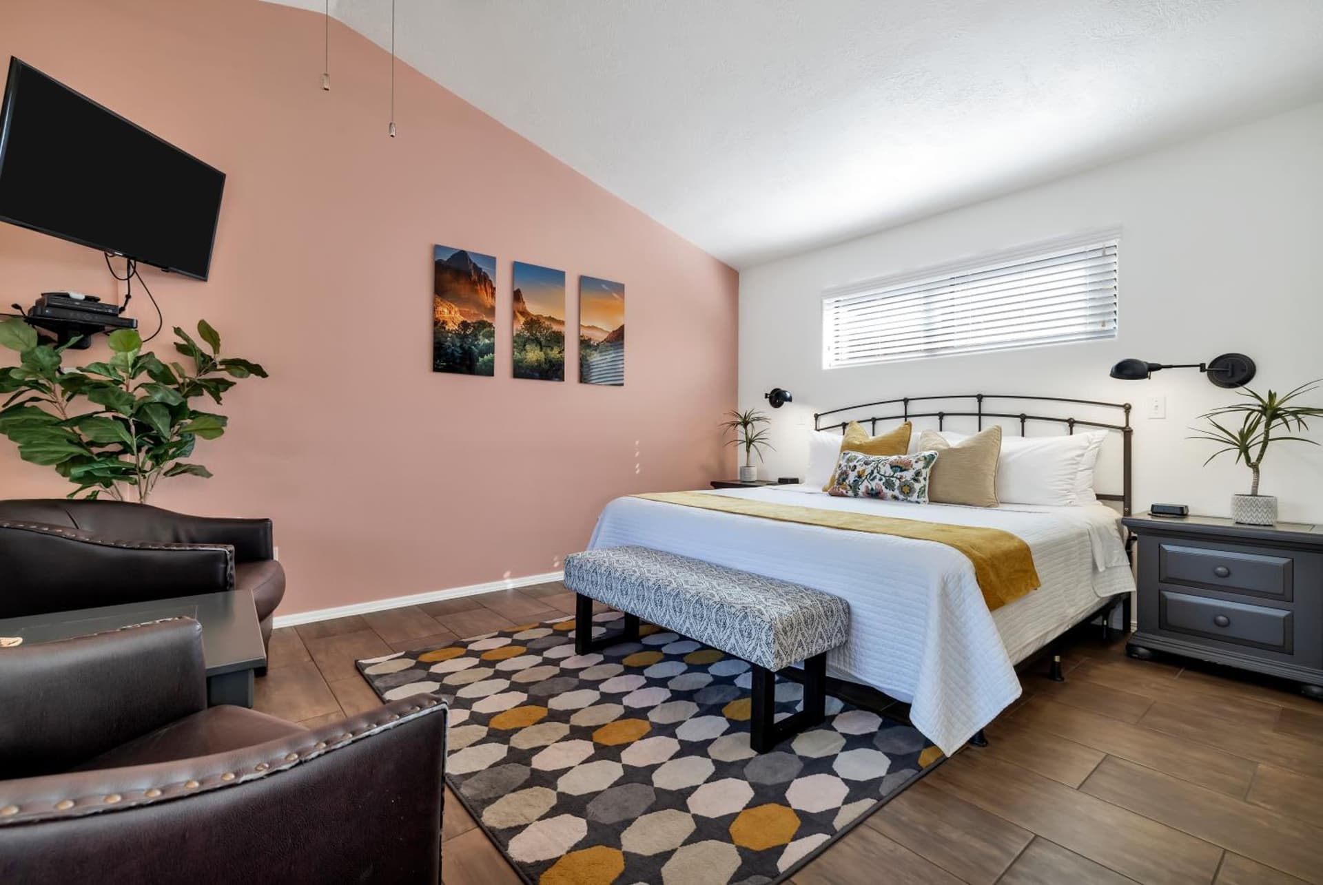 Red Rock Inn Cottages gallery photo in Springdale, UT — image 48