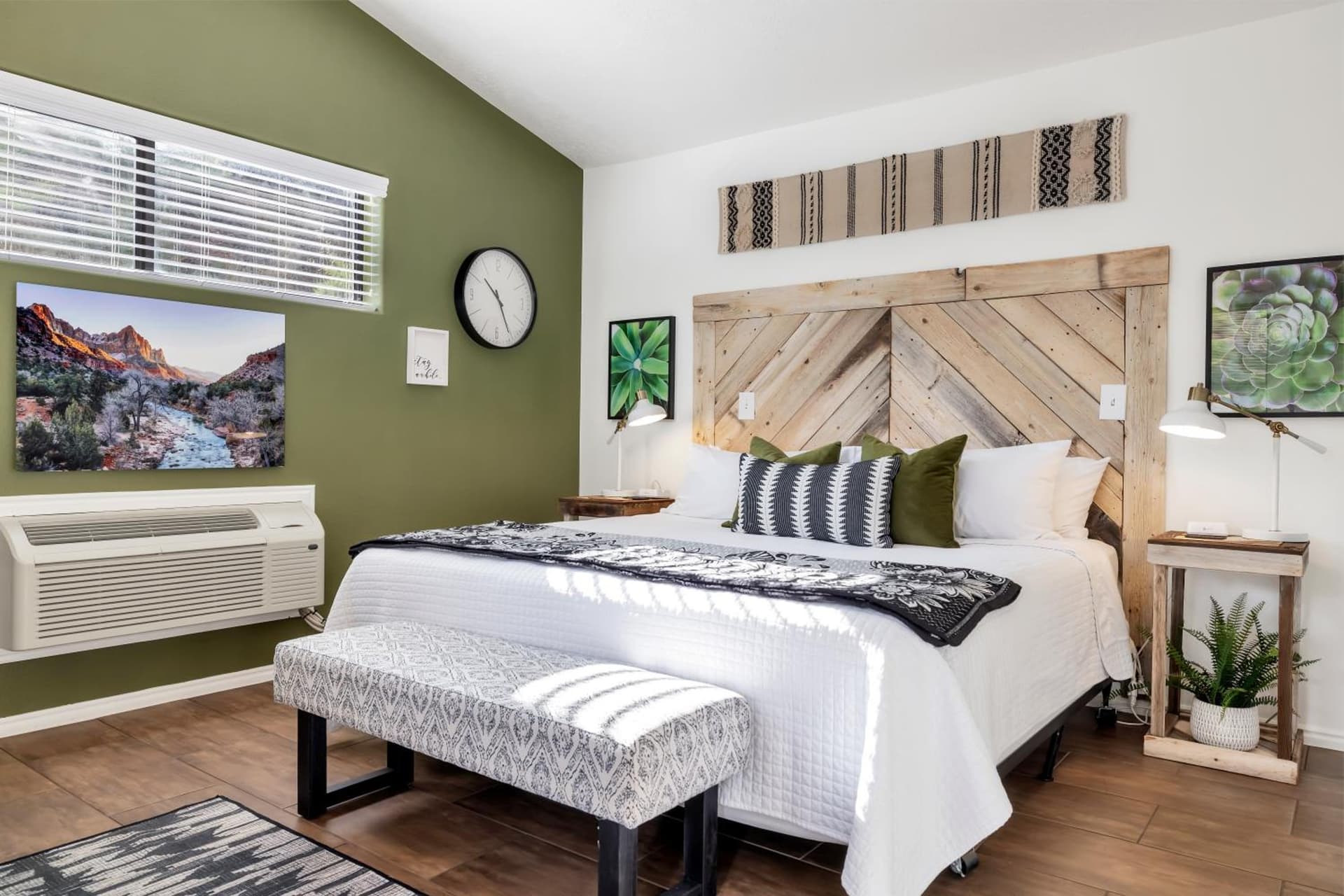 Red Rock Inn Cottages gallery photo in Springdale, UT — image 42