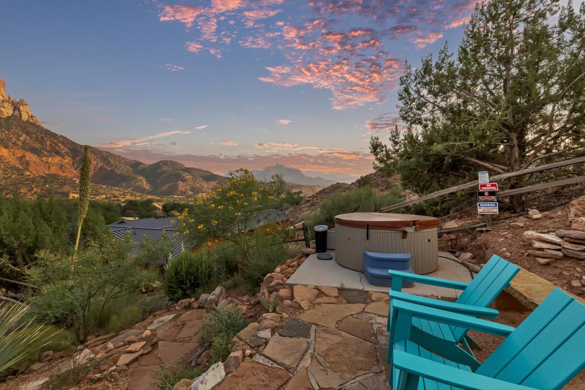 Red Rock Inn Cottages gallery photo in Springdale, UT — image 15