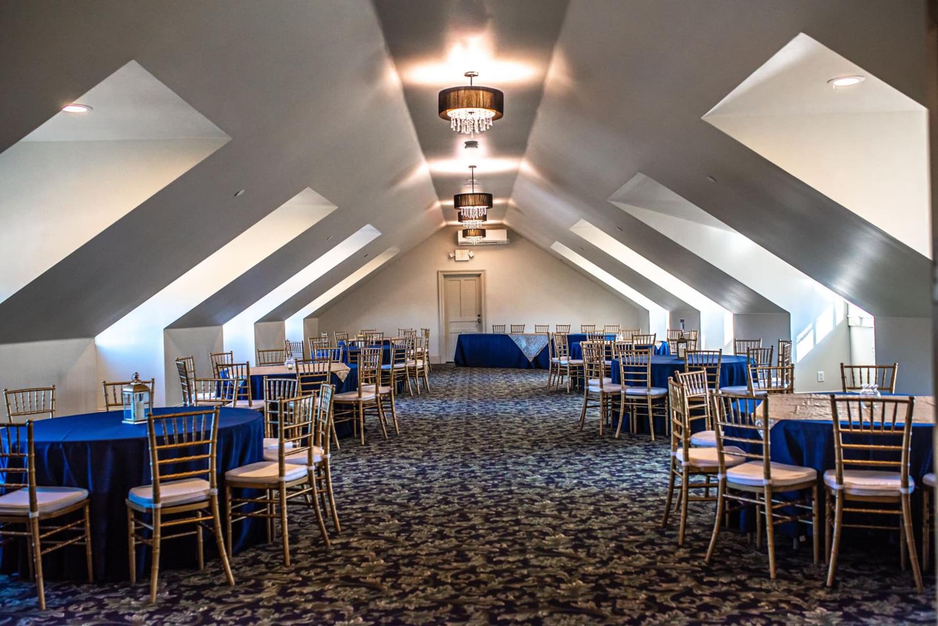 White House Hotel gallery photo in Biloxi, MS — image 27