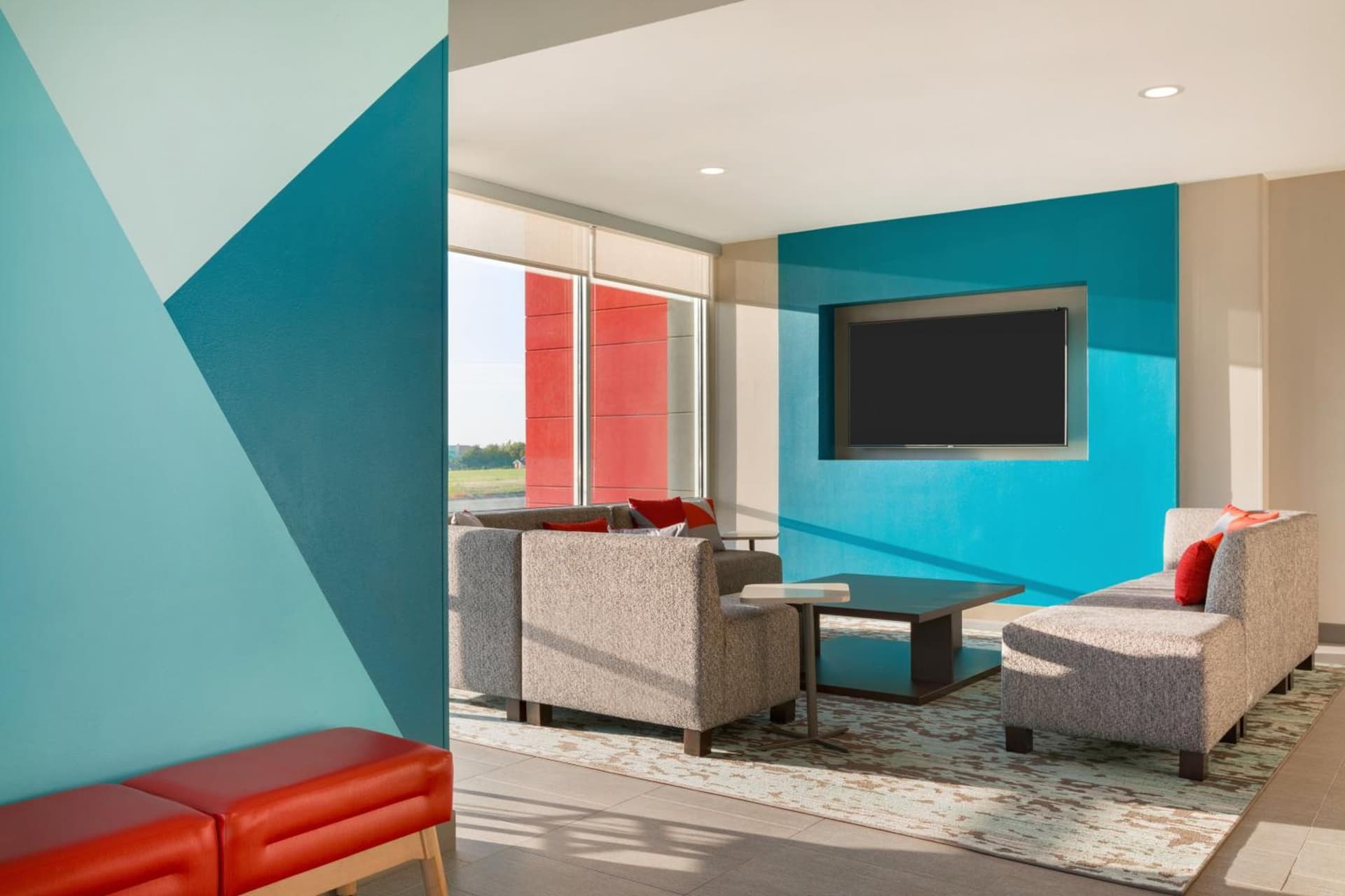 avid hotel Auburn - University Area by IHG gallery photo in Auburn, AL — image 17