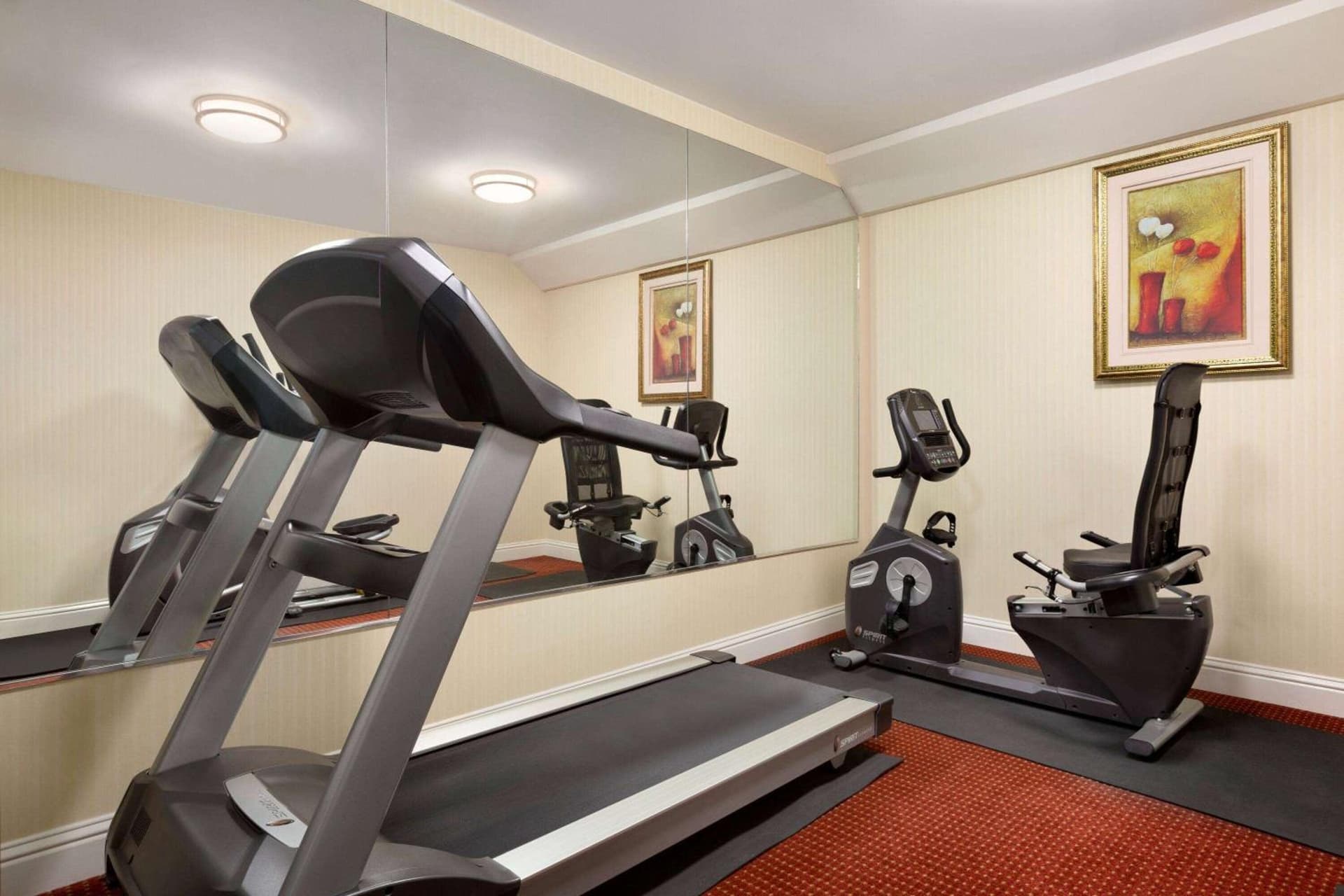 Ramada by Wyndham Oakland Downtown City Center property views in Oakland, CA — gallery photo 3