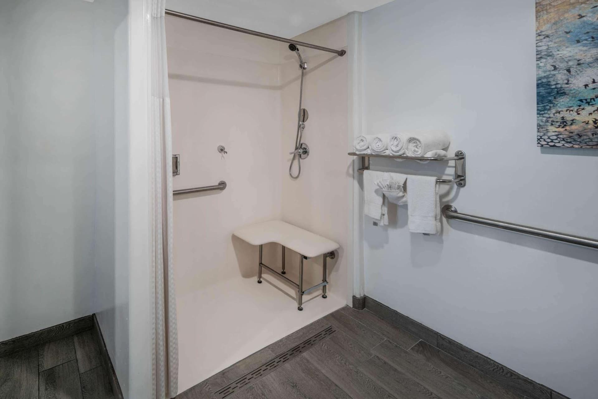 Days Inn by Wyndham Galt - Elk Grove South property views in Galt, CA — gallery photo 3