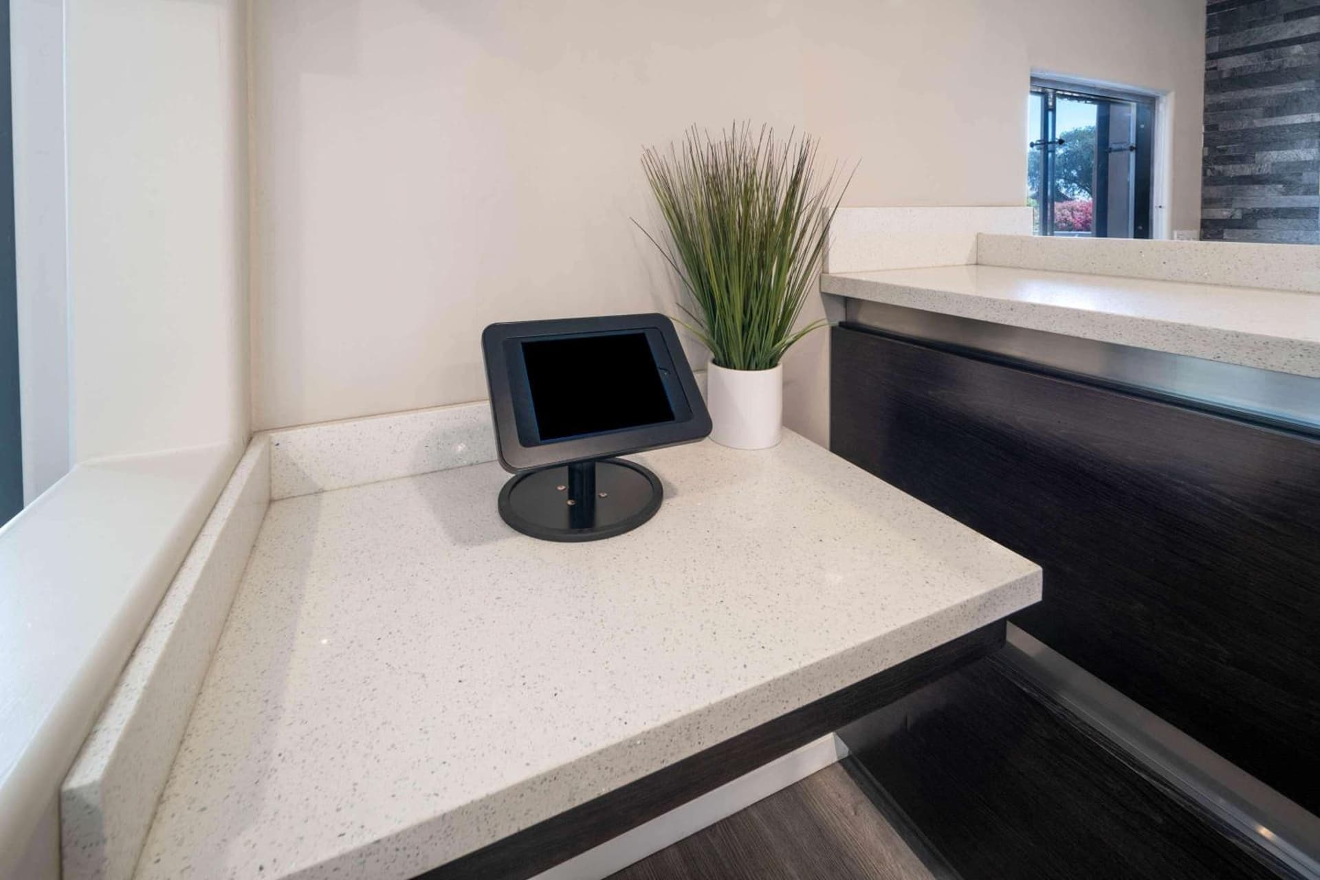 Days Inn by Wyndham Galt - Elk Grove South gallery photo in Galt, CA — image 25