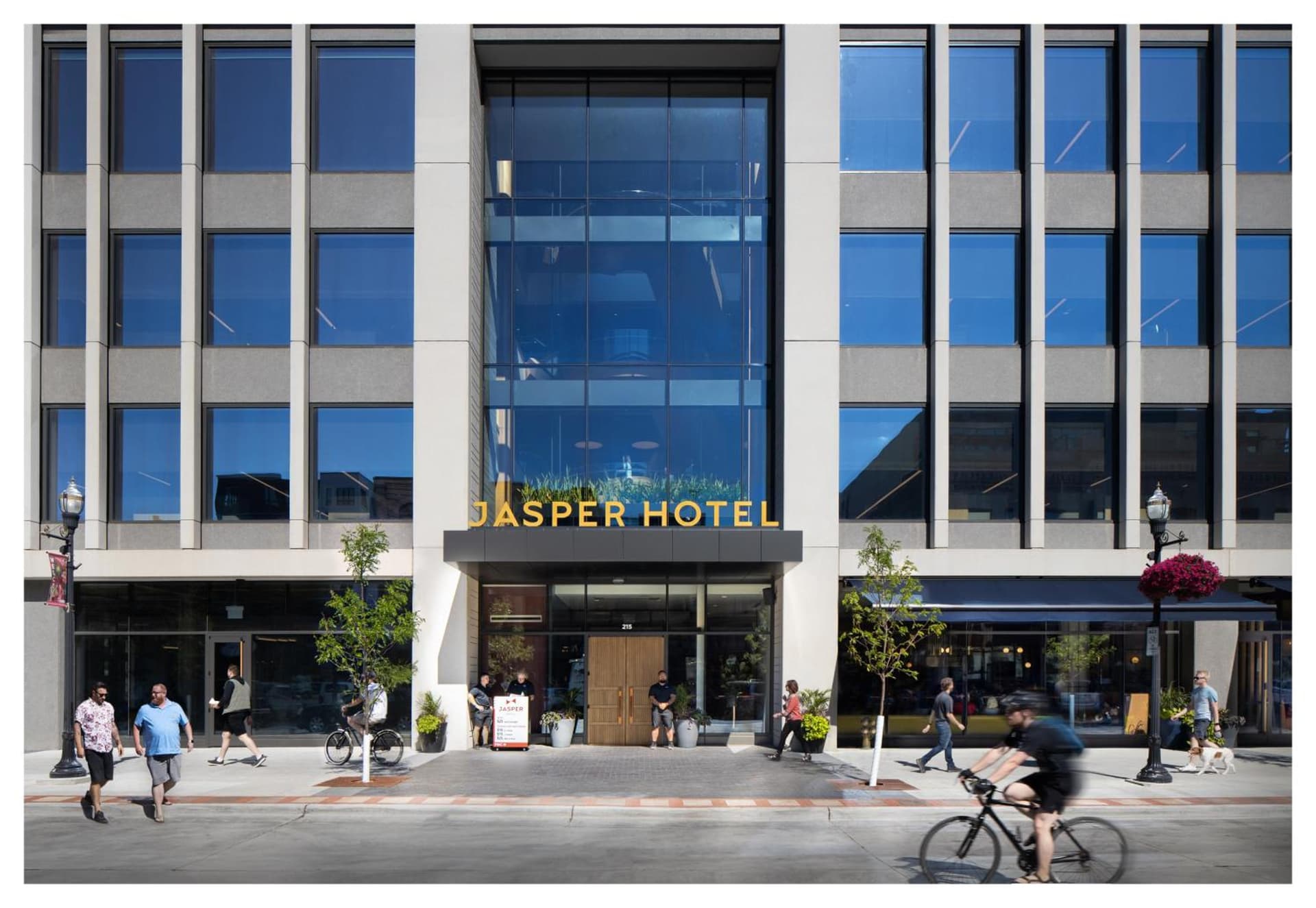 Jasper Hotel interior in Fargo, ND — gallery photo 2