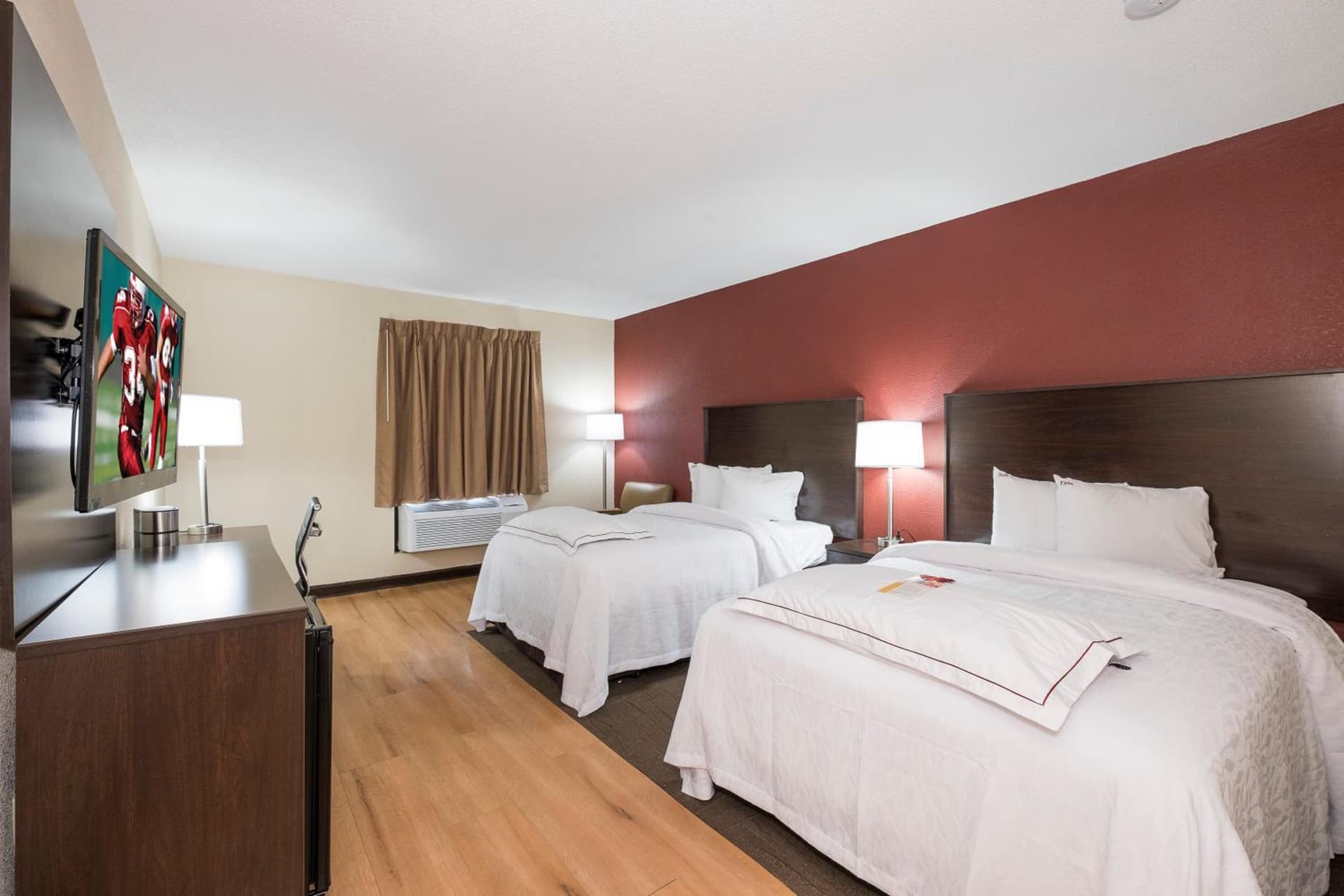 Red Roof Inn PLUS+ & Suites Opelika gallery photo in Opelika, AL — image 15