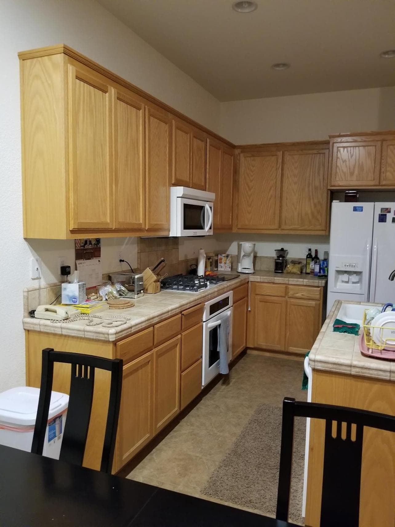 Comfort and Style Full bed shared bathroom gallery photo in Vacaville, CA — image 5
