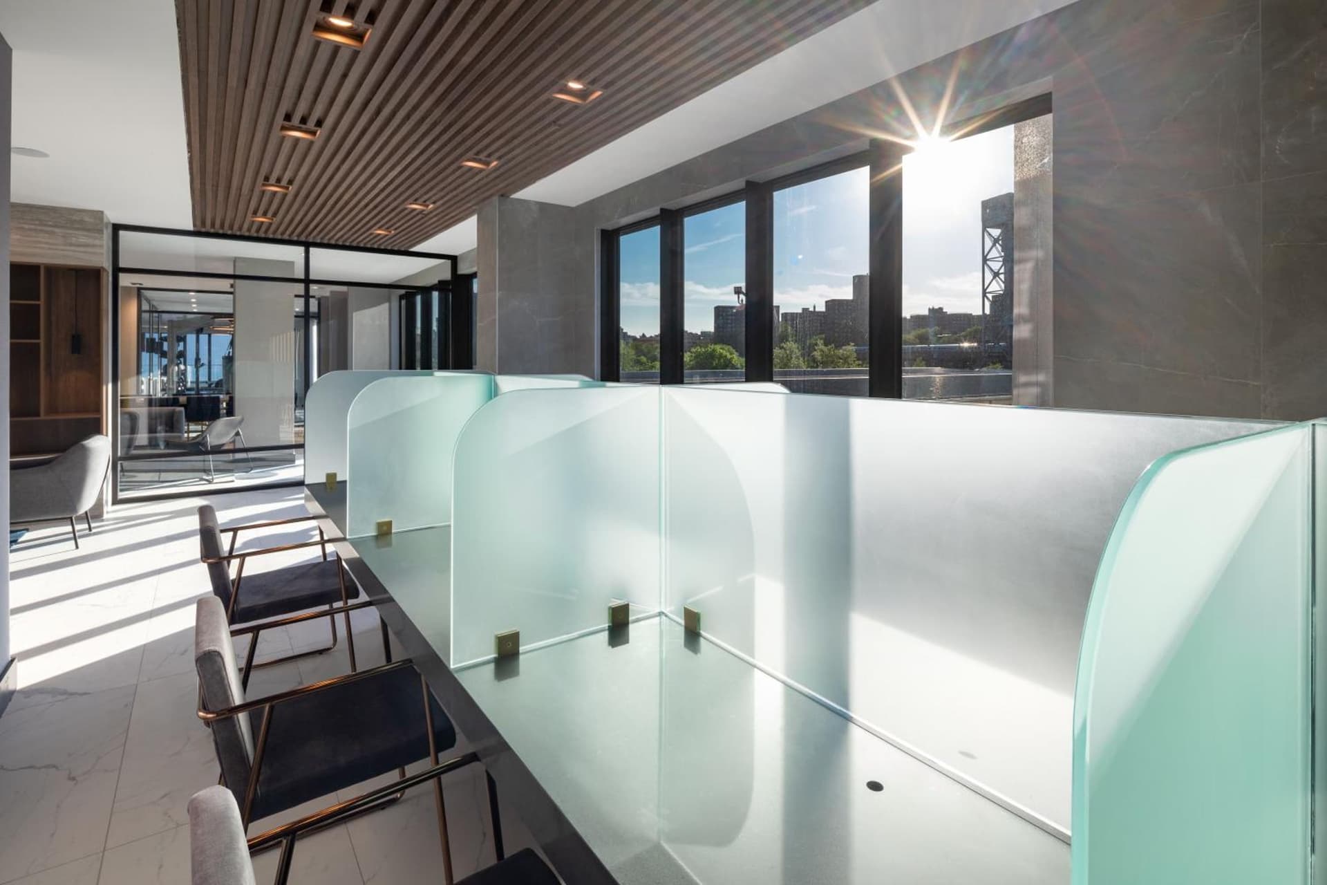 Global Luxury Suites at The Arches gallery photo in Bronx, NY — image 14