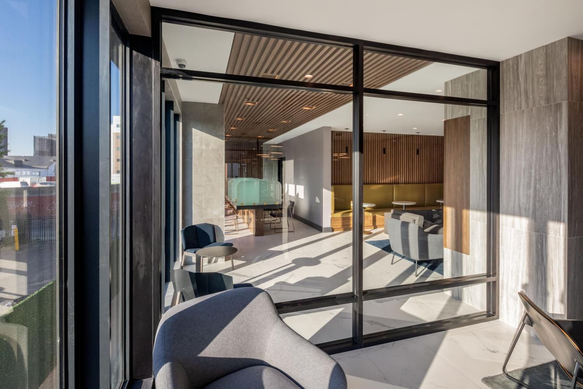 Global Luxury Suites at The Arches gallery photo in Bronx, NY — image 6