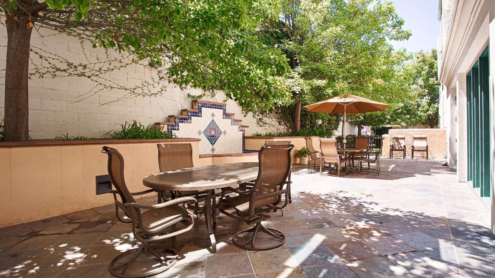 Best Western Inn & Suites San Mateo - San Francisco Airport gallery photo in San Mateo, CA — image 20
