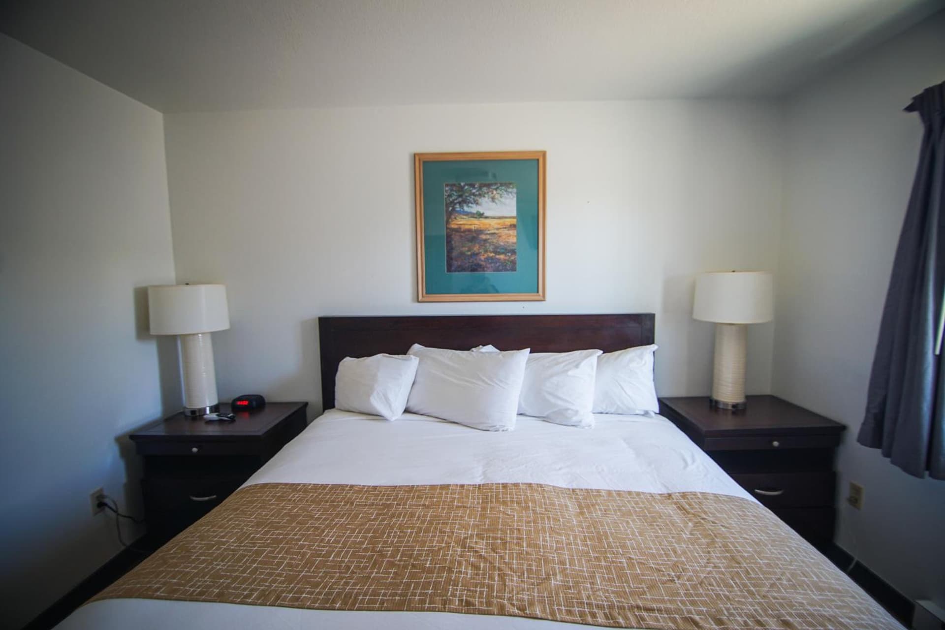 Travelodge by Wyndham Colorado Springs Airport - Peterson SFB gallery photo in Colorado Springs, CO — image 21