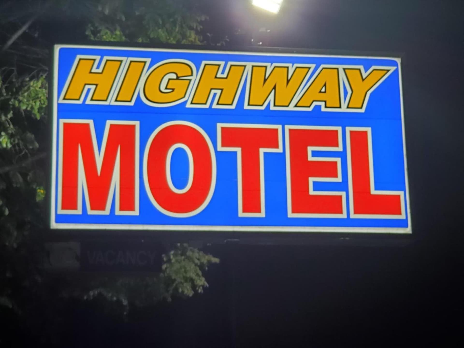Highway Motel gallery photo in Saint Paul, MN — image 10