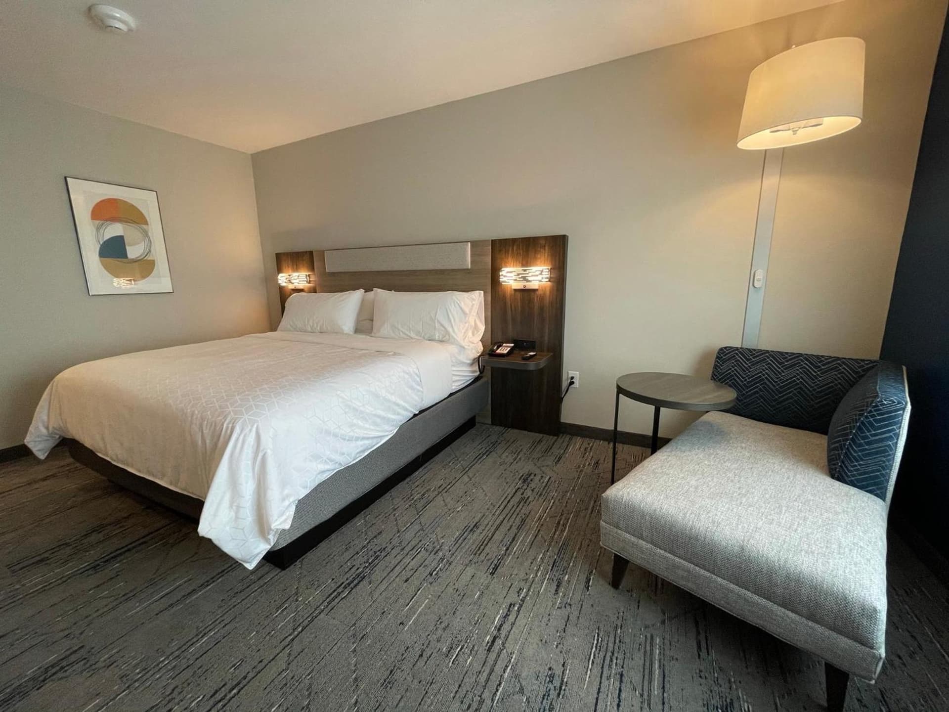 Holiday Inn Express & Suites - Ft. Smith - Airport by IHG gallery photo in Fort Smith, AR — image 9
