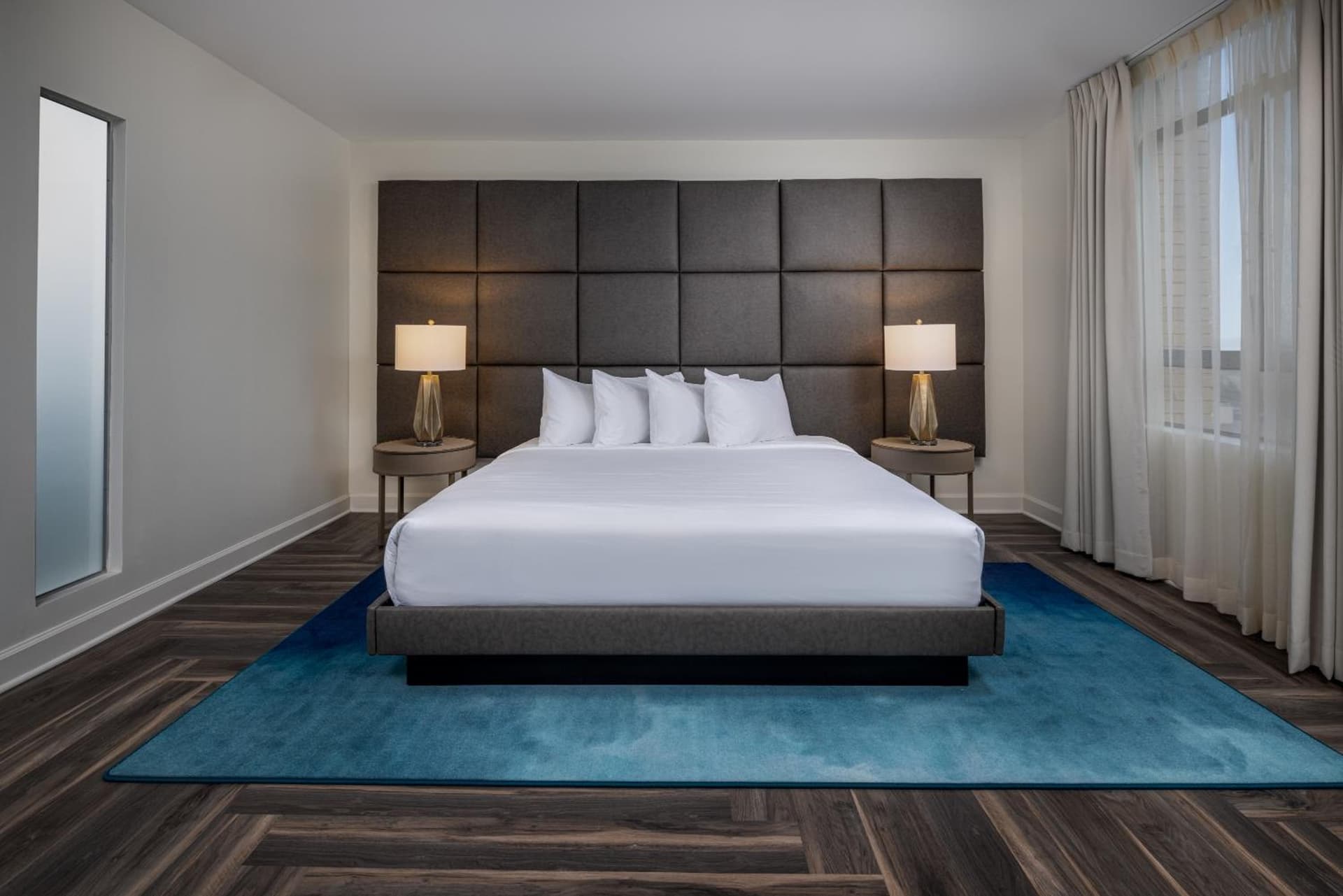 Hotel Deco Omaha, Tapestry Collection by Hilton gallery photo in Omaha, NE — image 27