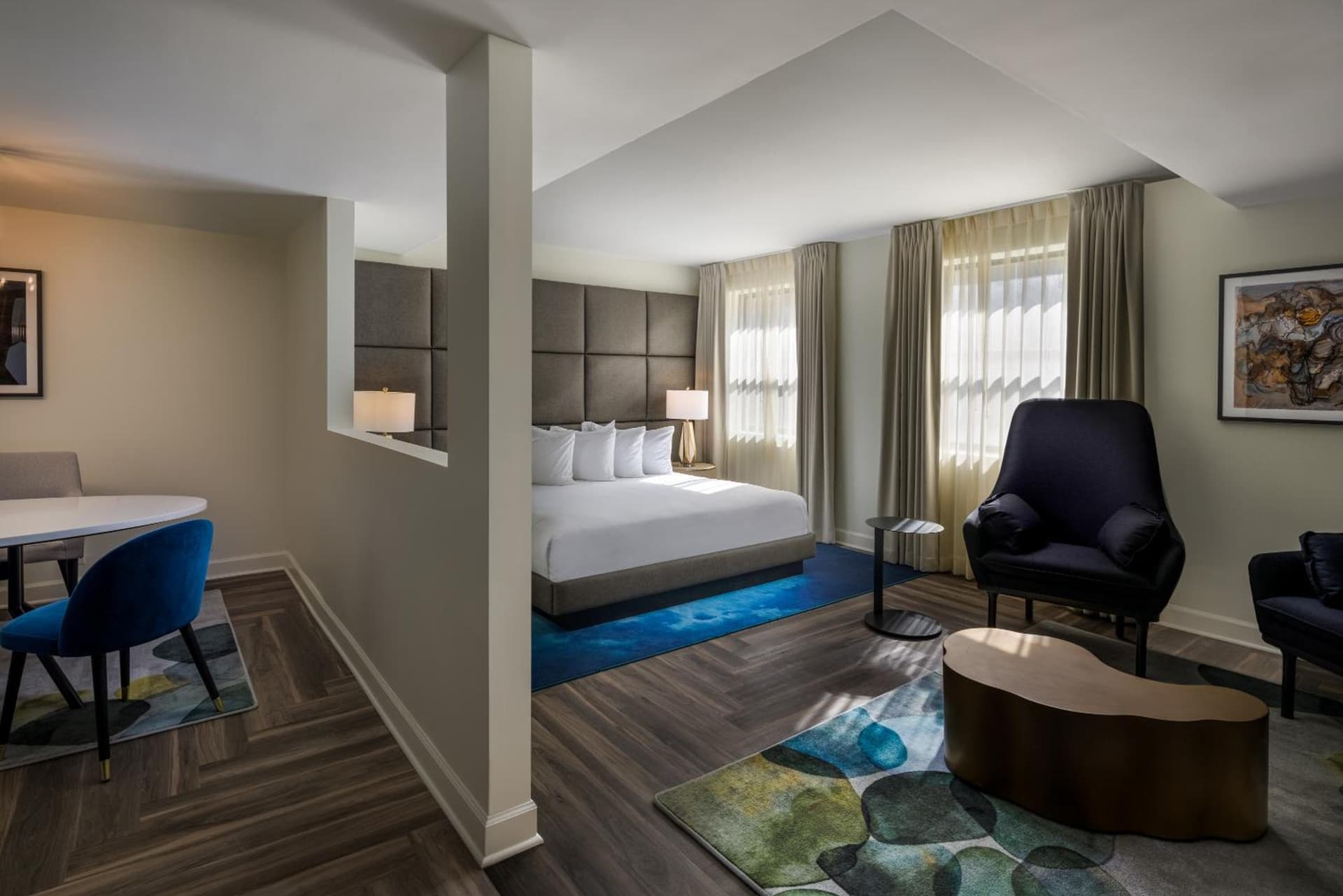 Hotel Deco Omaha, Tapestry Collection by Hilton gallery photo in Omaha, NE — image 40