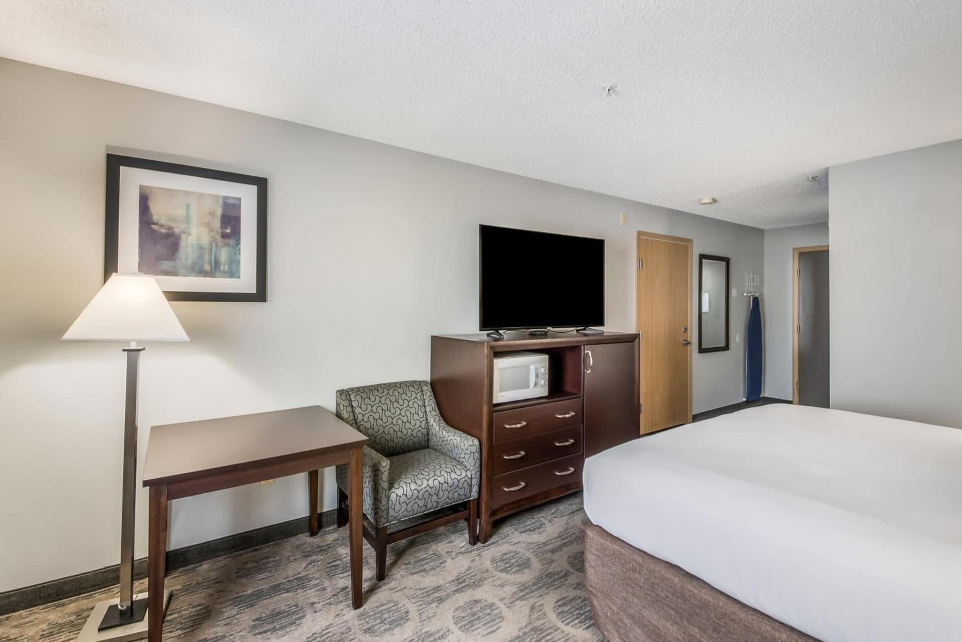 Red Lion Inn & Suites Sequim at Olympic National Park gallery photo in Sequim, WA — image 18