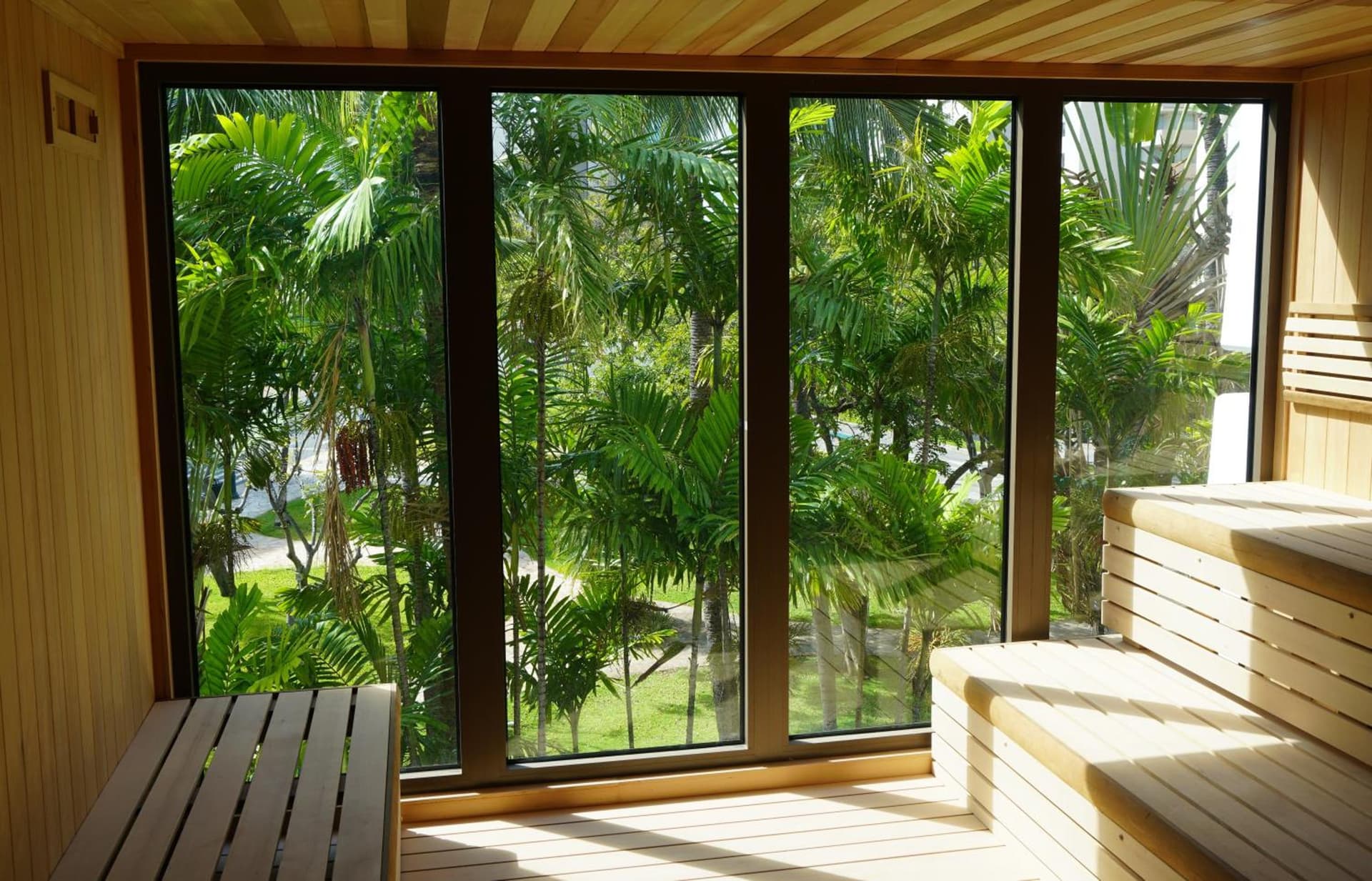 Hotel La Croix gallery photo in Honolulu, HI — image 36