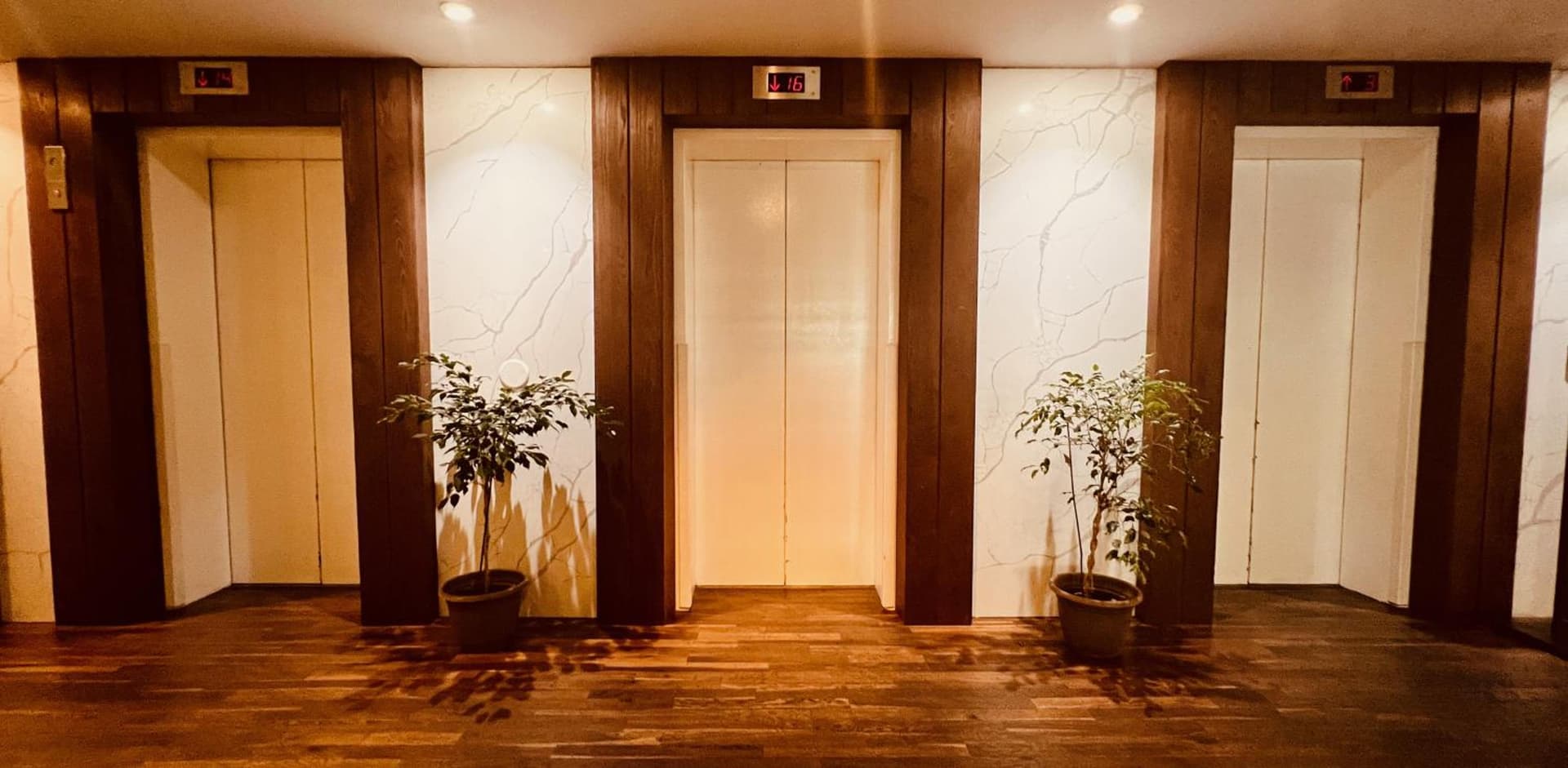 Hotel La Croix gallery photo in Honolulu, HI — image 90