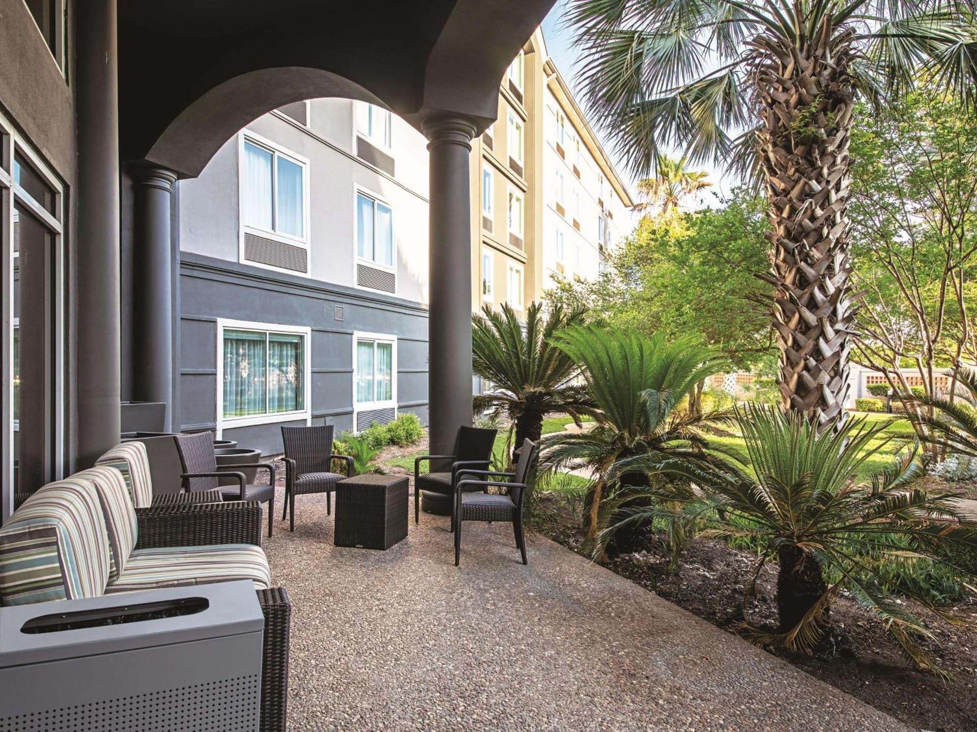La Quinta by Wyndham Austin Airport property views in Austin, TX — gallery photo 3