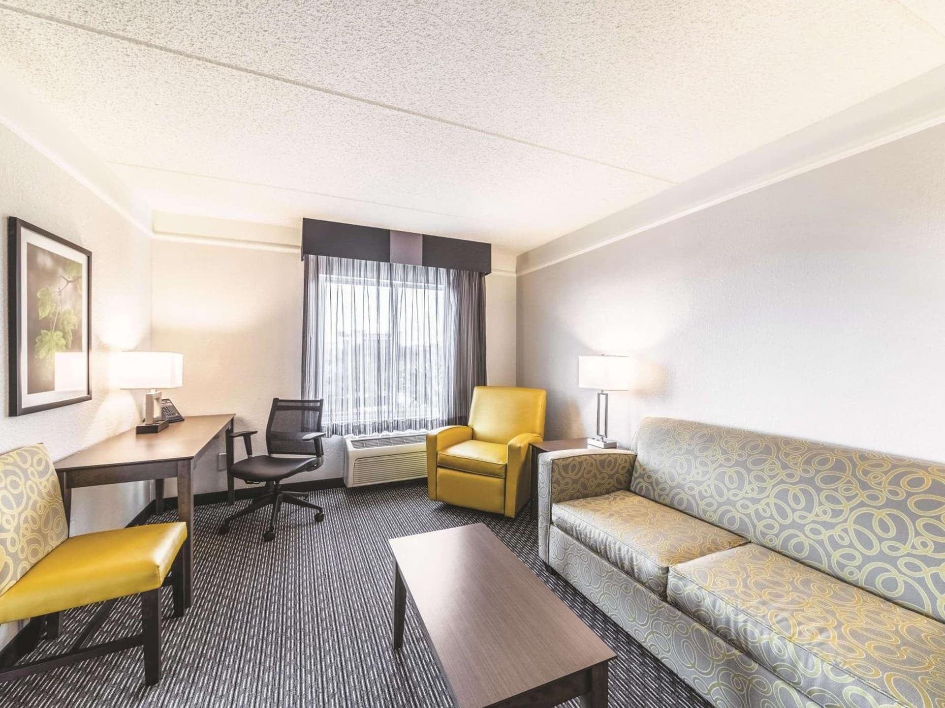 La Quinta by Wyndham Austin Airport gallery photo in Austin, TX — image 23