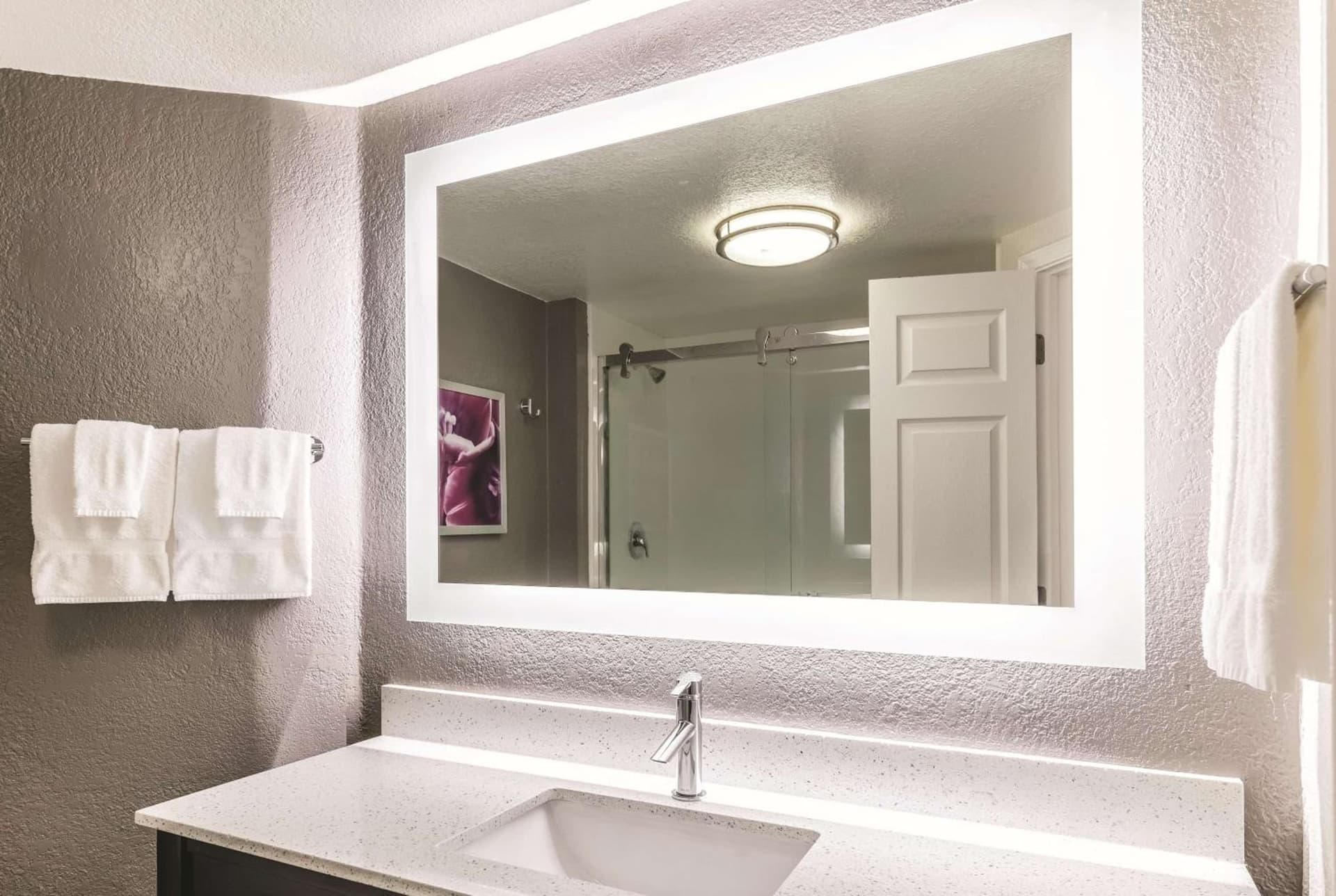 La Quinta by Wyndham Austin Airport gallery photo in Austin, TX — image 4
