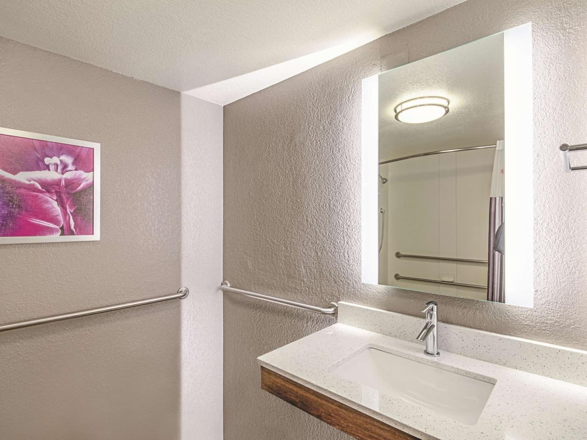La Quinta by Wyndham Austin Airport gallery photo in Austin, TX — image 17