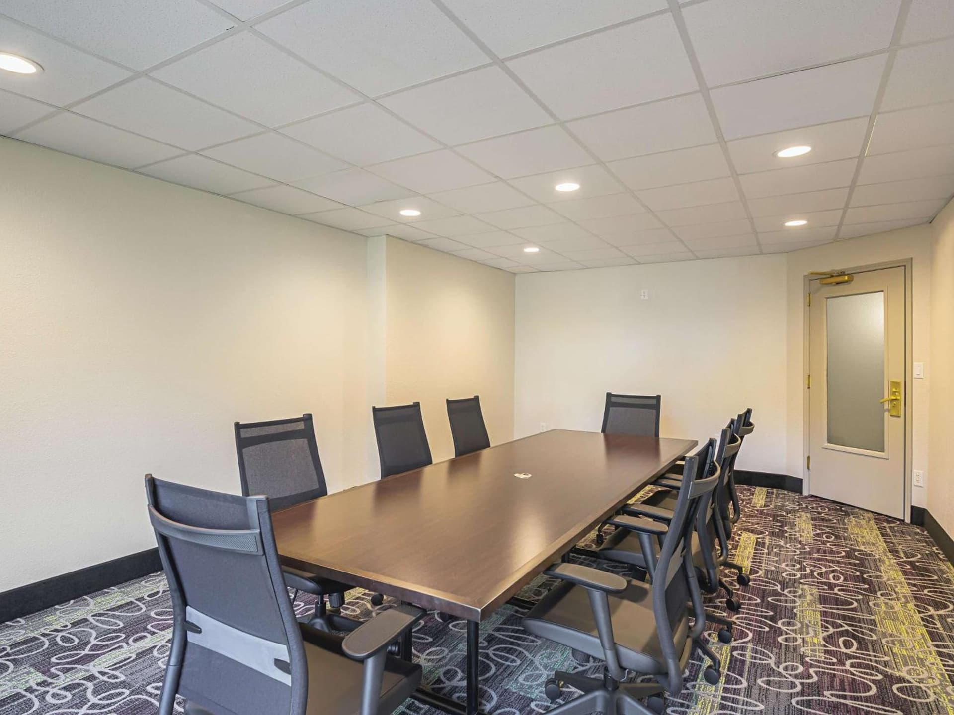 La Quinta by Wyndham Austin Airport gallery photo in Austin, TX — image 43