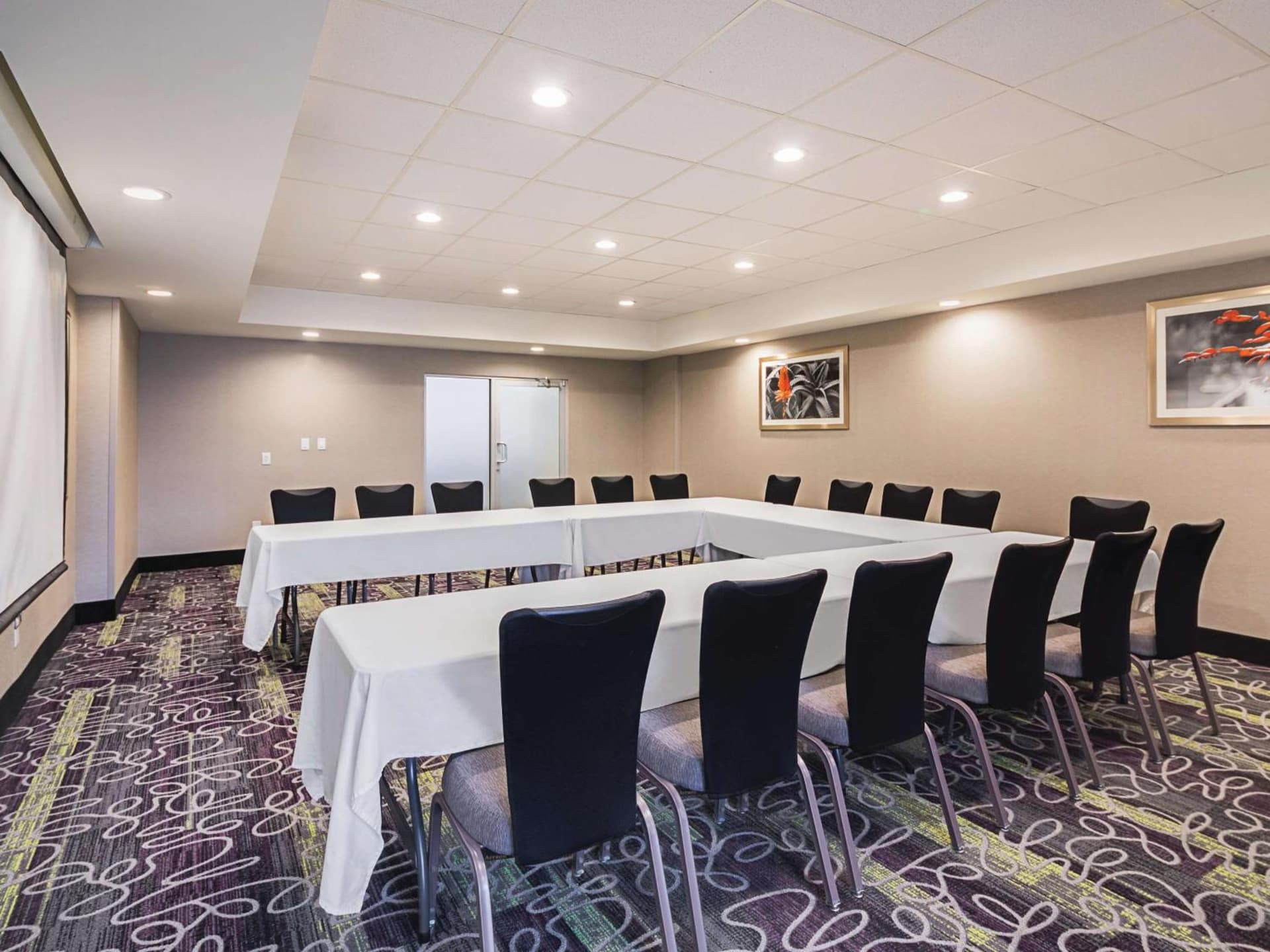 La Quinta by Wyndham Austin Airport gallery photo in Austin, TX — image 20