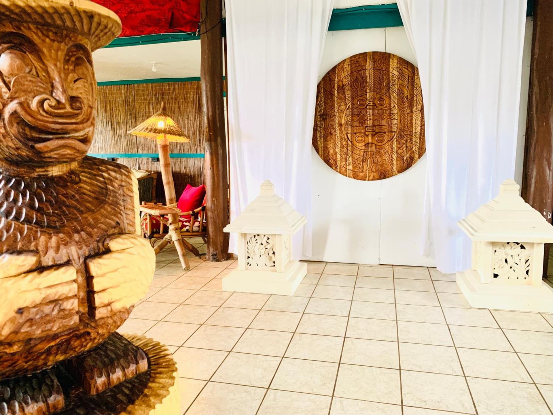 Wild Ginger Hotel property views in Hilo, HI — gallery photo 3