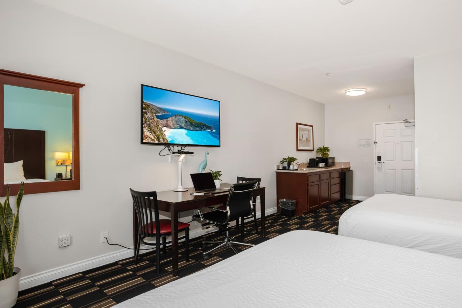 The Hotel Oceanside gallery photo in Oceanside, CA — image 77
