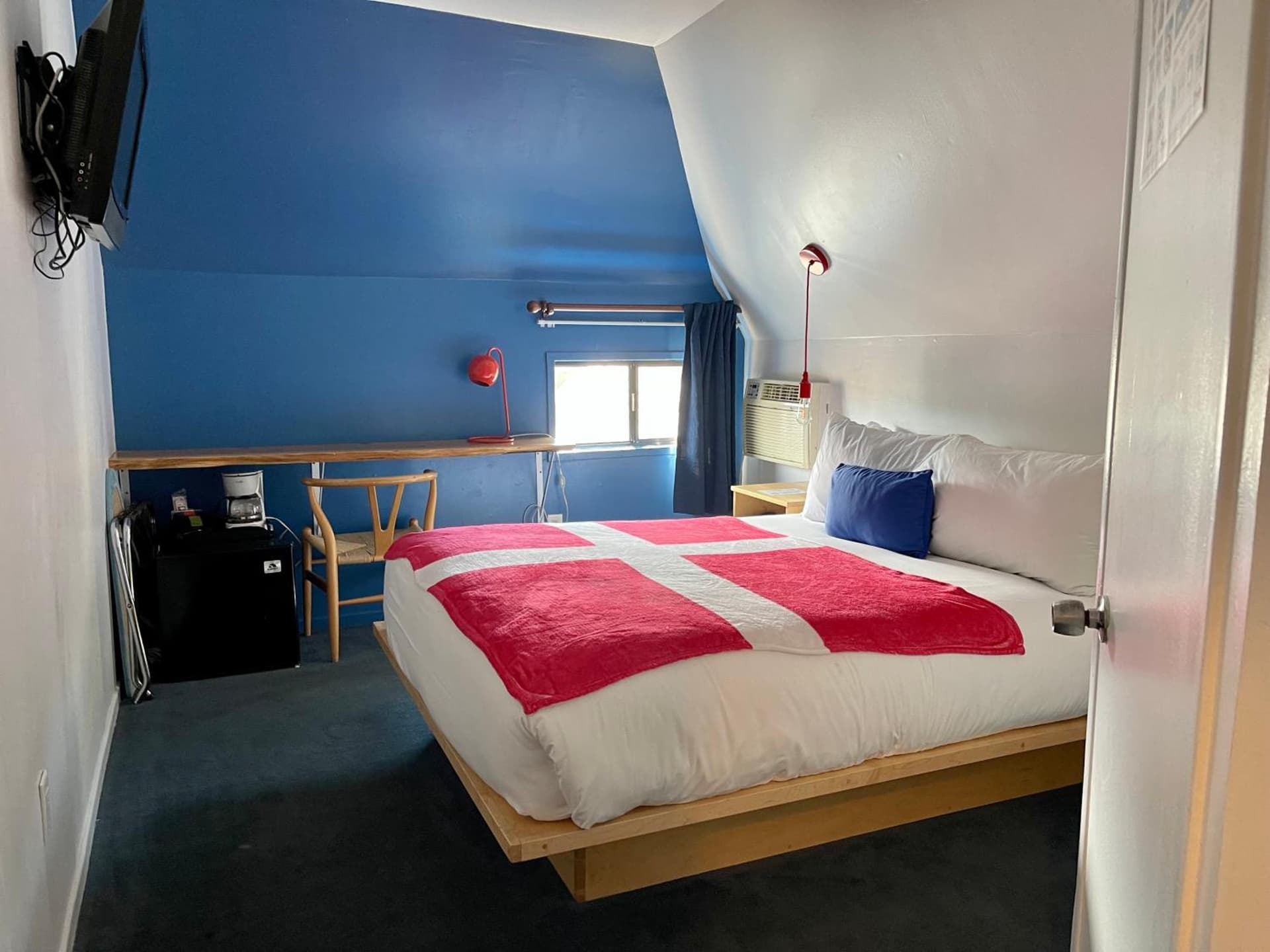 The Hamlet Inn property views in Solvang, CA — gallery photo 3