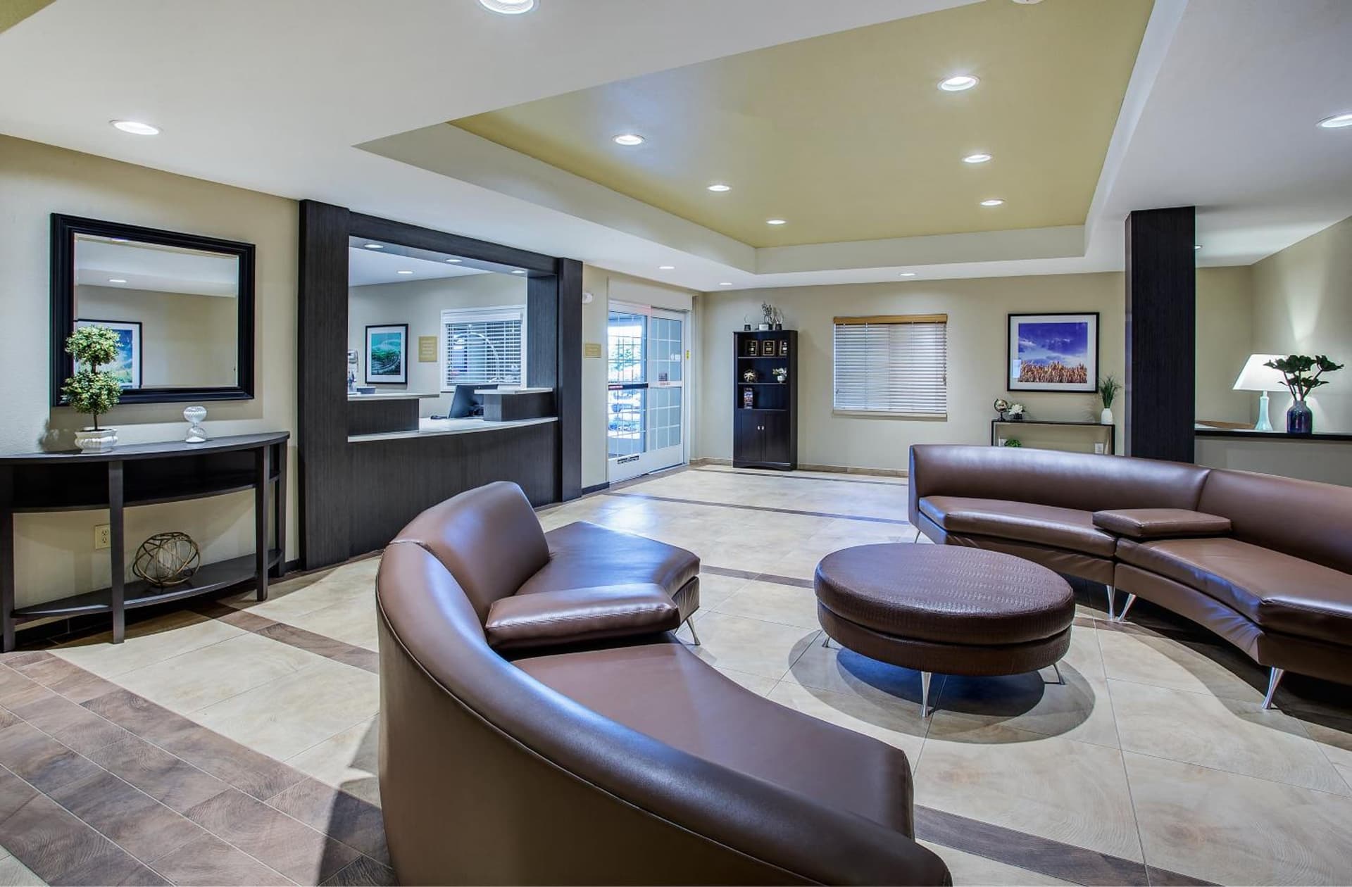 Candlewood Suites Bowling Green by IHG gallery photo in Bowling Green, KY — image 10