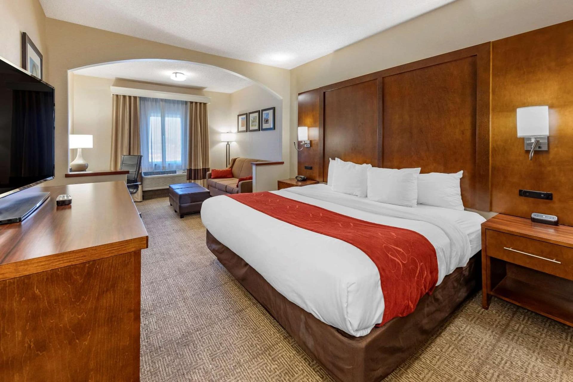 Comfort Suites Near Six Flags Magic Mountain gallery photo in Stevenson Ranch, CA — image 14
