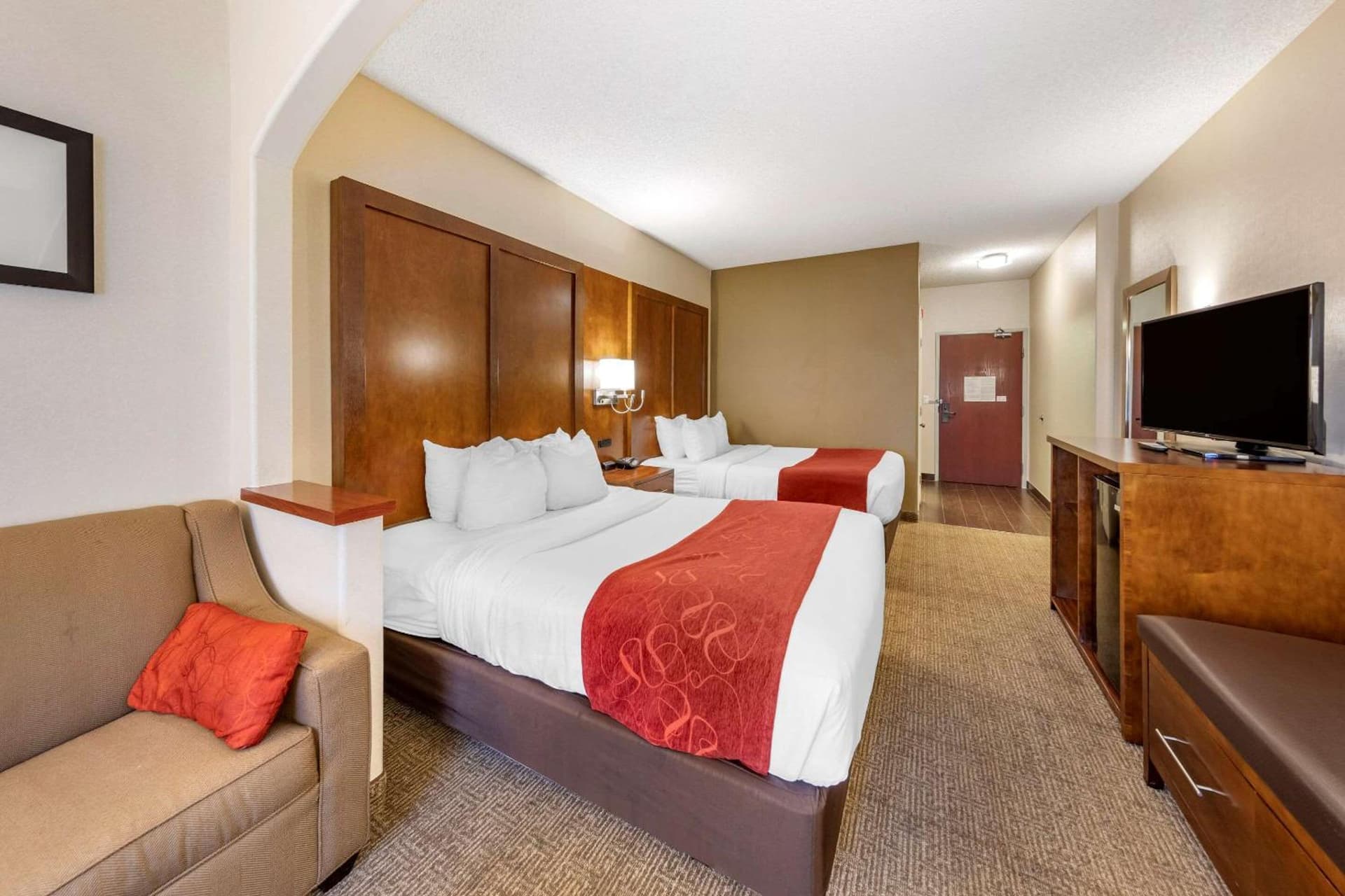 Comfort Suites Near Six Flags Magic Mountain gallery photo in Stevenson Ranch, CA — image 17