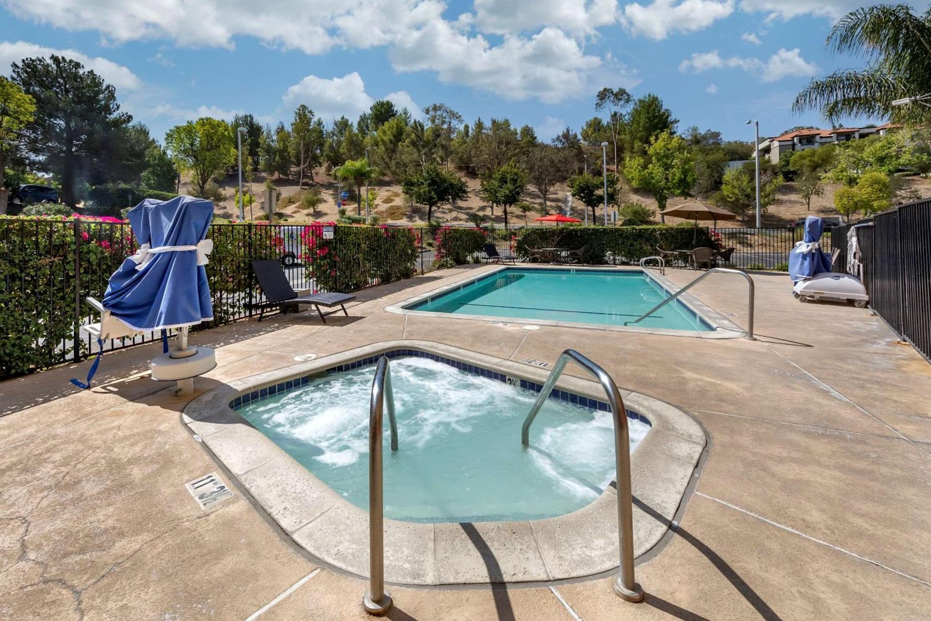 Comfort Suites Near Six Flags Magic Mountain gallery photo in Stevenson Ranch, CA — image 8