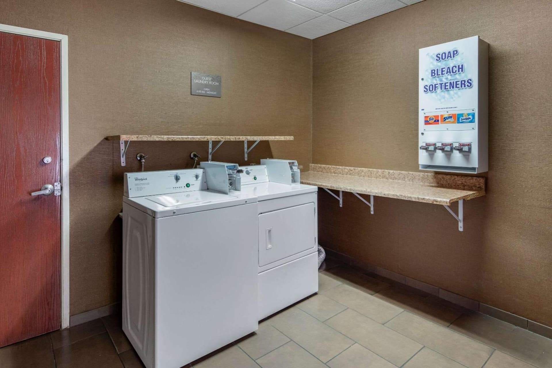 Comfort Suites Near Six Flags Magic Mountain gallery photo in Stevenson Ranch, CA — image 26
