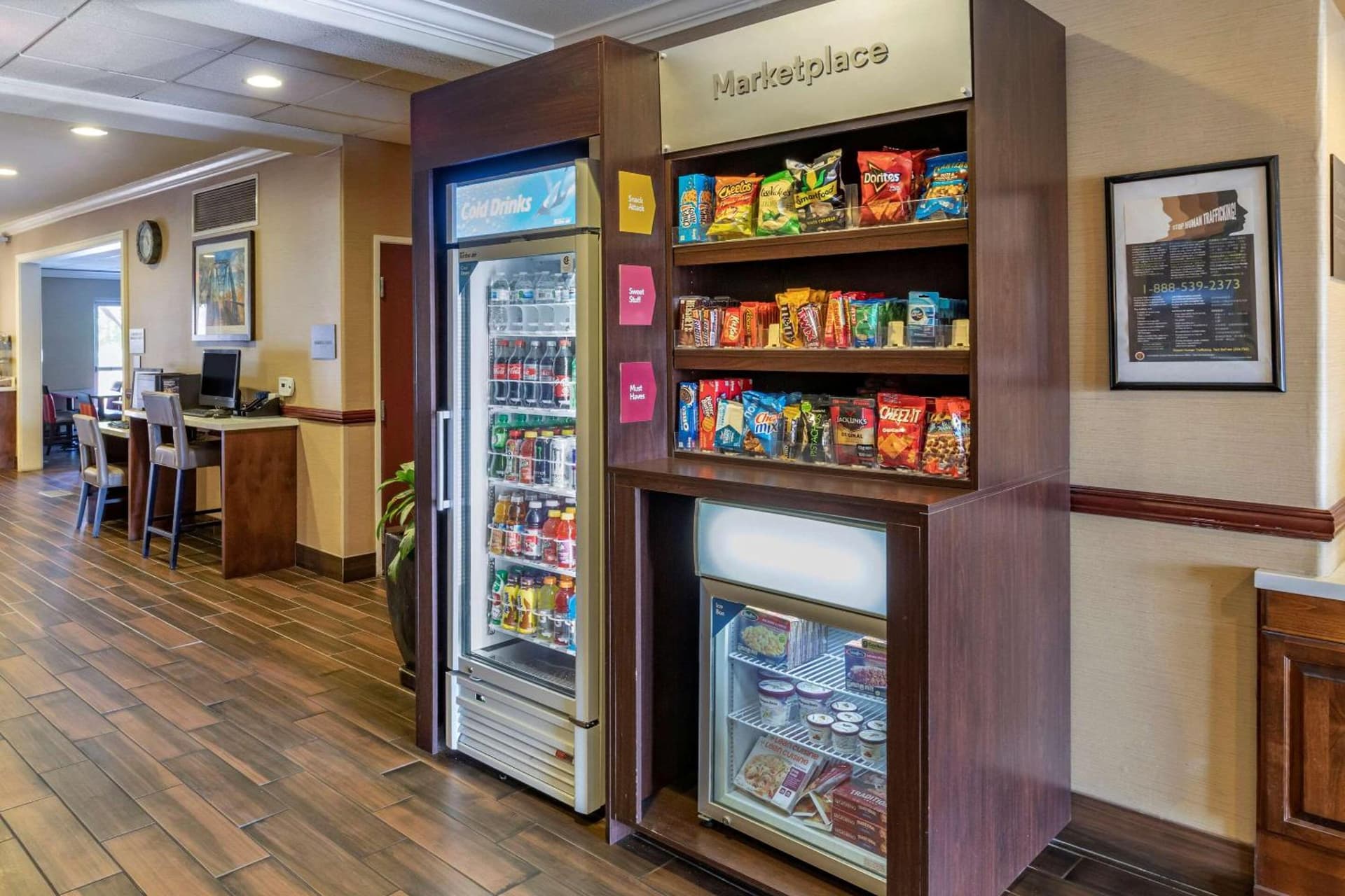 Comfort Suites Near Six Flags Magic Mountain gallery photo in Stevenson Ranch, CA — image 5