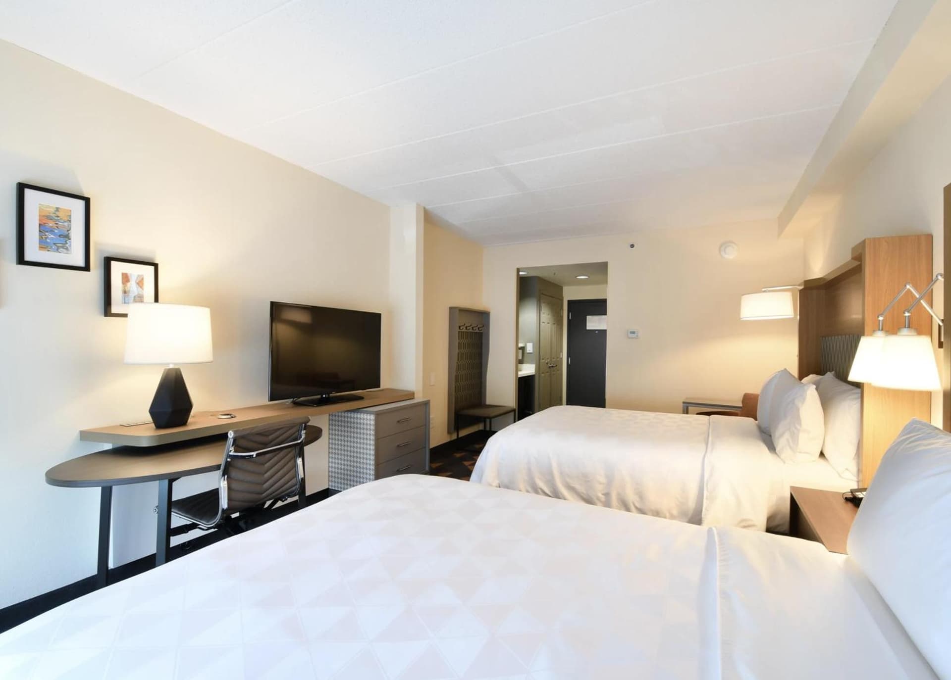 Holiday Inn Fredericksburg - Conference Center by IHG property views in Fredericksburg, VA — gallery photo 3