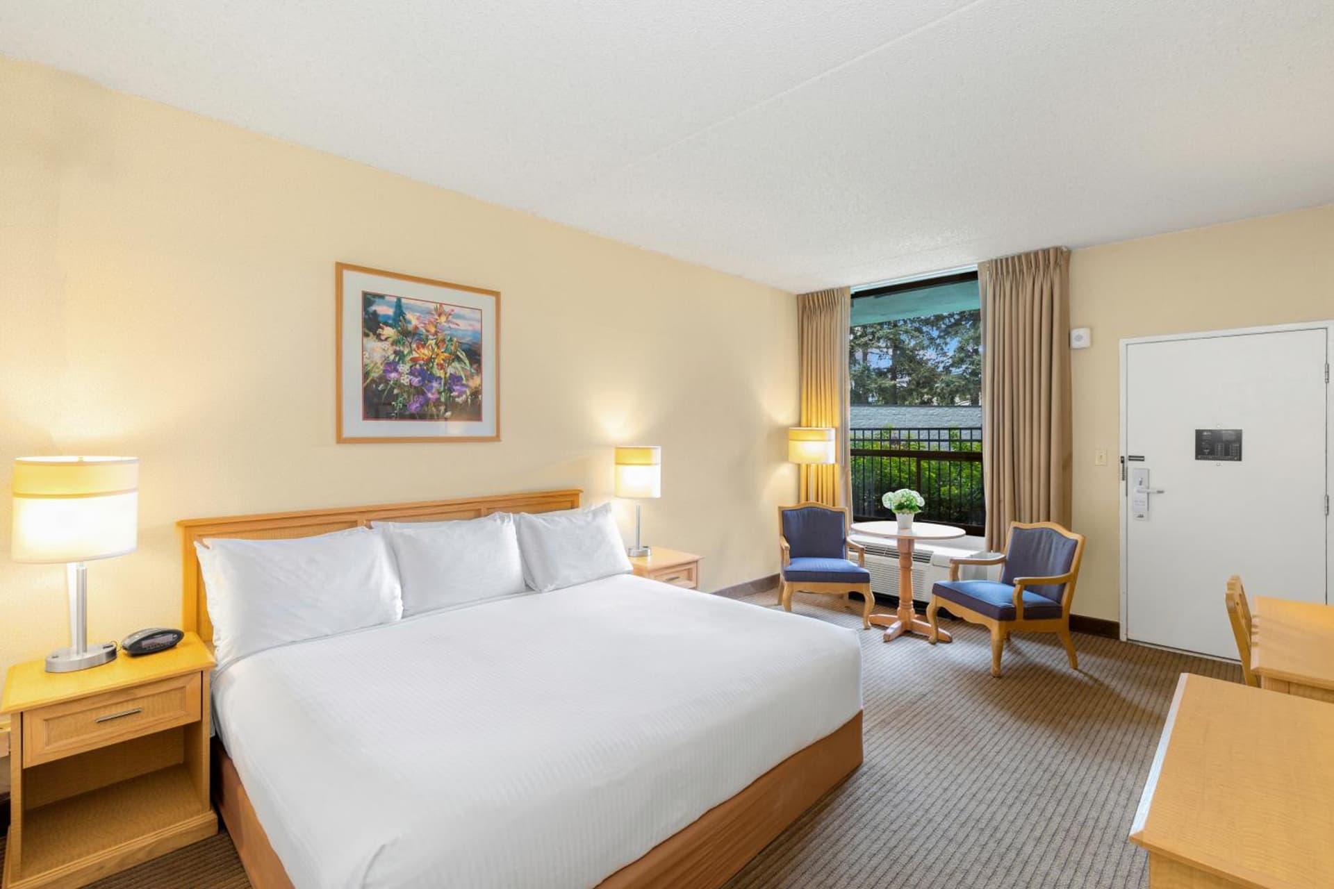 Hotel 116, A Coast Hotel Bellevue gallery photo in Bellevue, WA — image 5